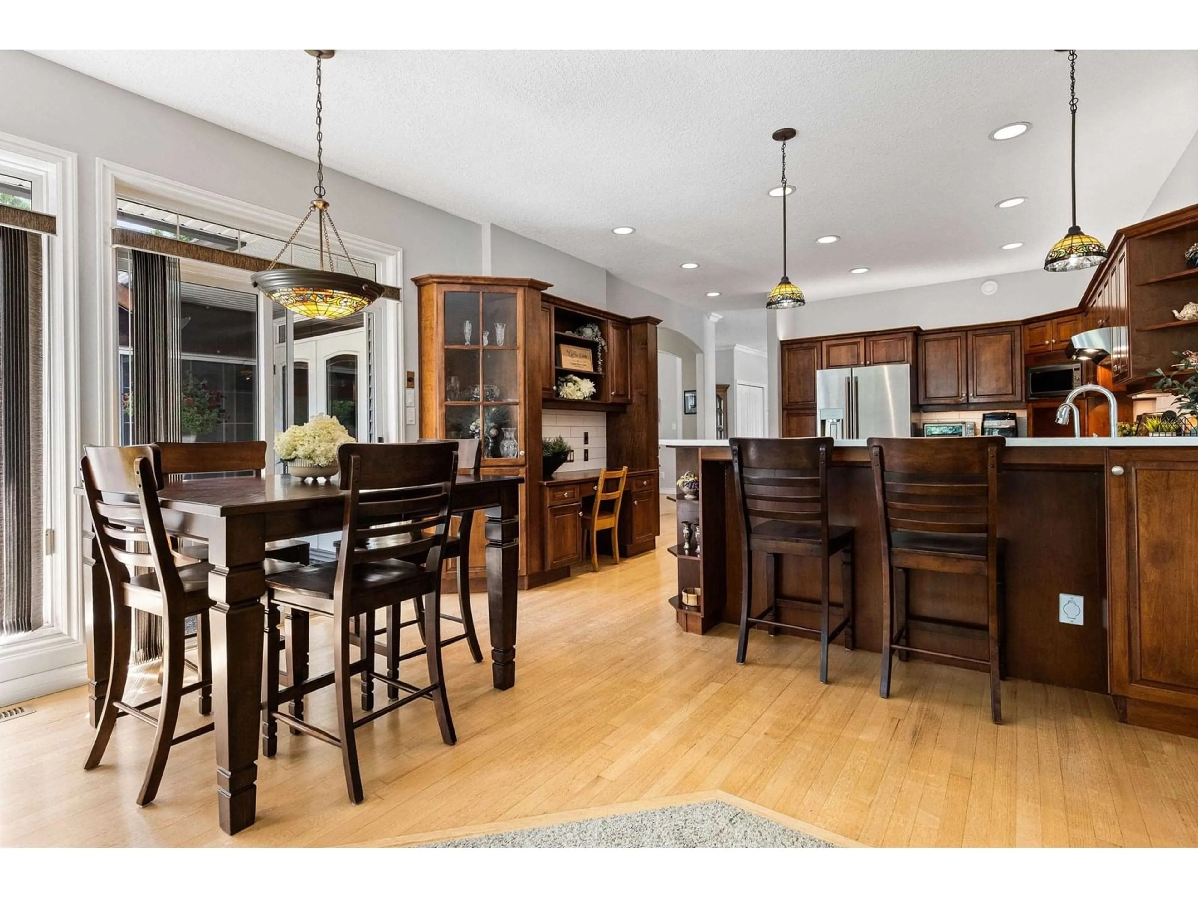 Open concept kitchen, wood/laminate floor for 16 - 10200 GRAY ROAD, Rosedale British Columbia V0X1X1
