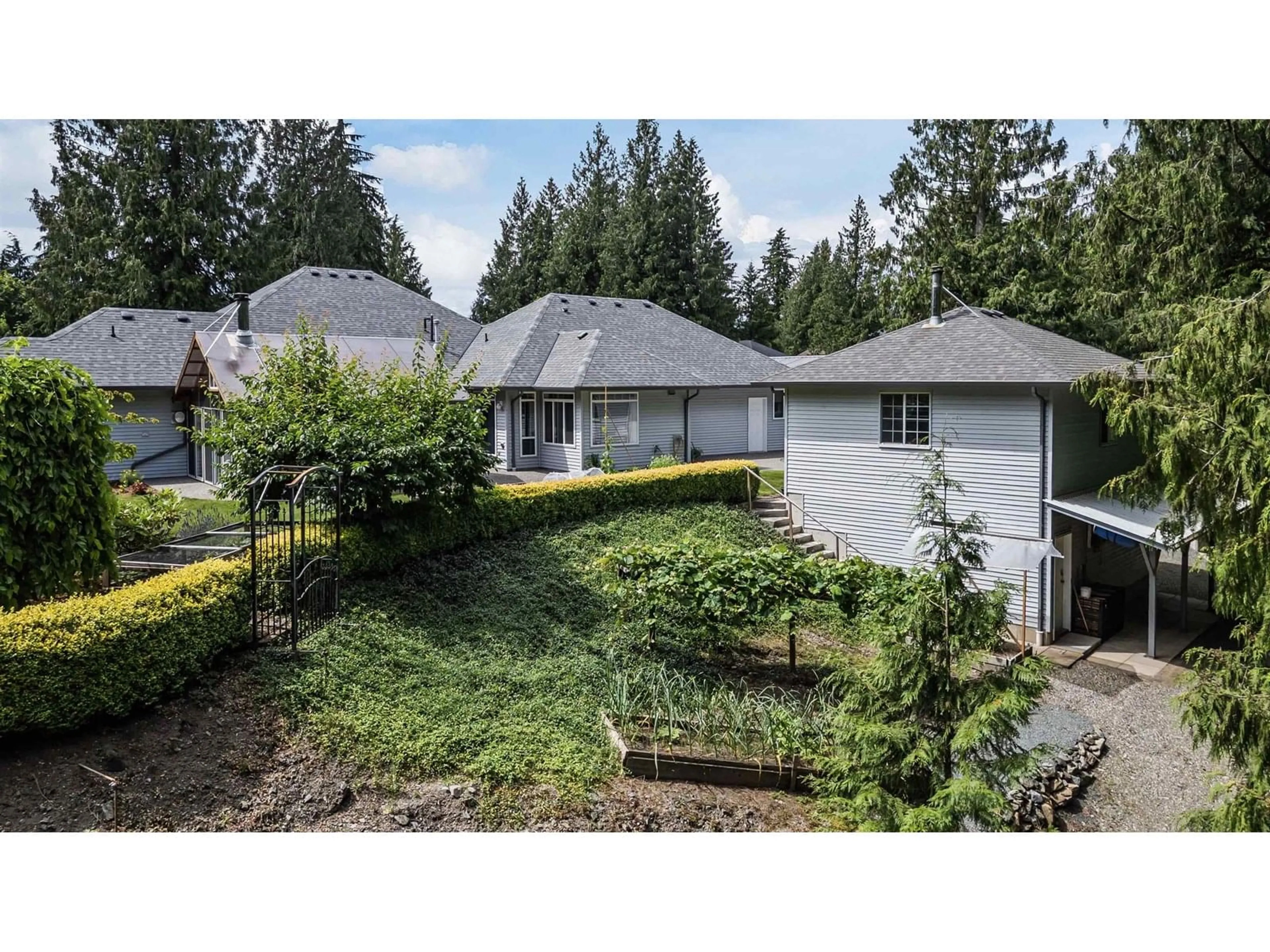 A pic from outside/outdoor area/front of a property/back of a property/a pic from drone, street for 16 - 10200 GRAY ROAD, Rosedale British Columbia V0X1X1