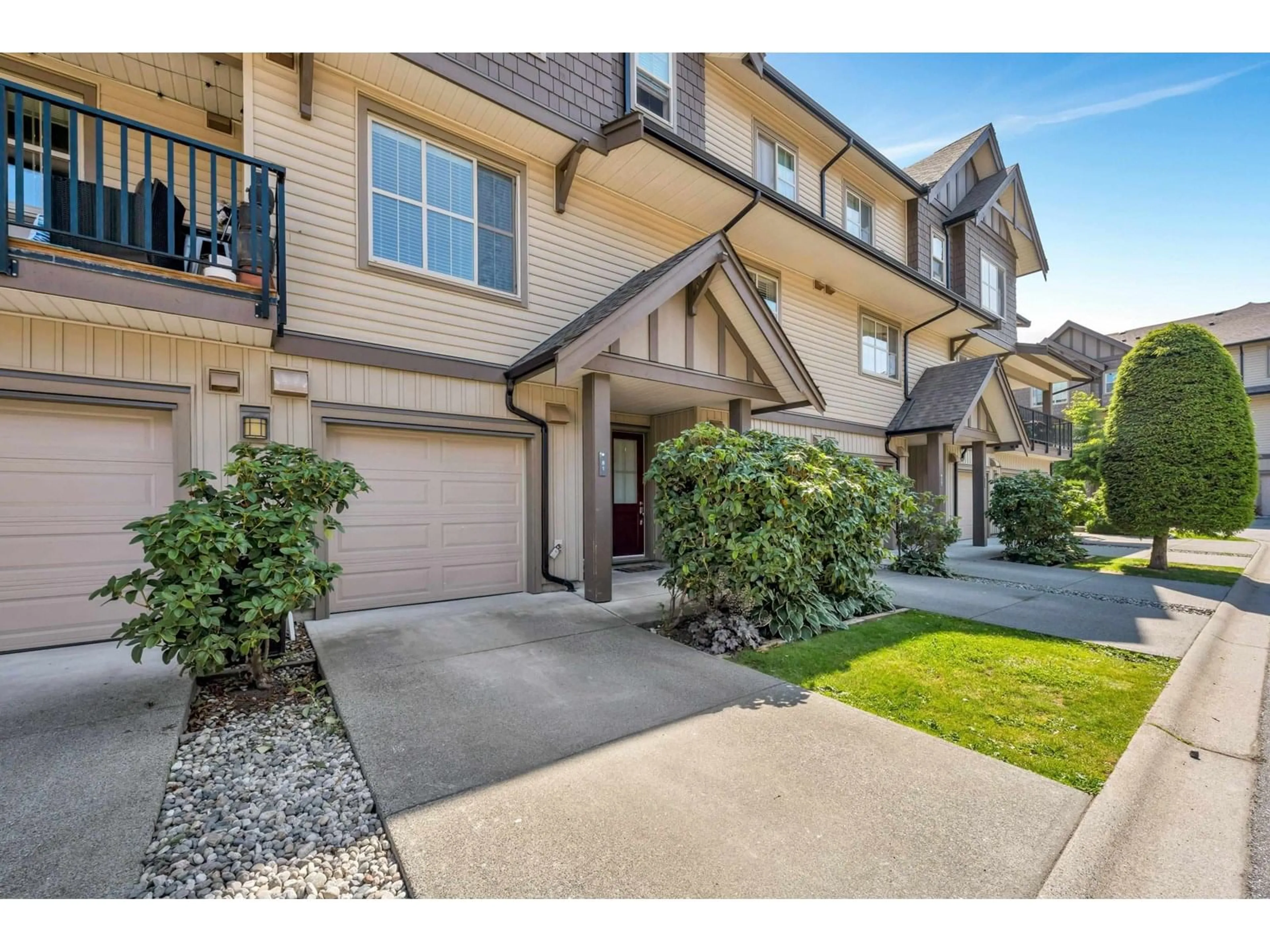 Unknown for 81 - 9525 204, Langley British Columbia V1M0B9