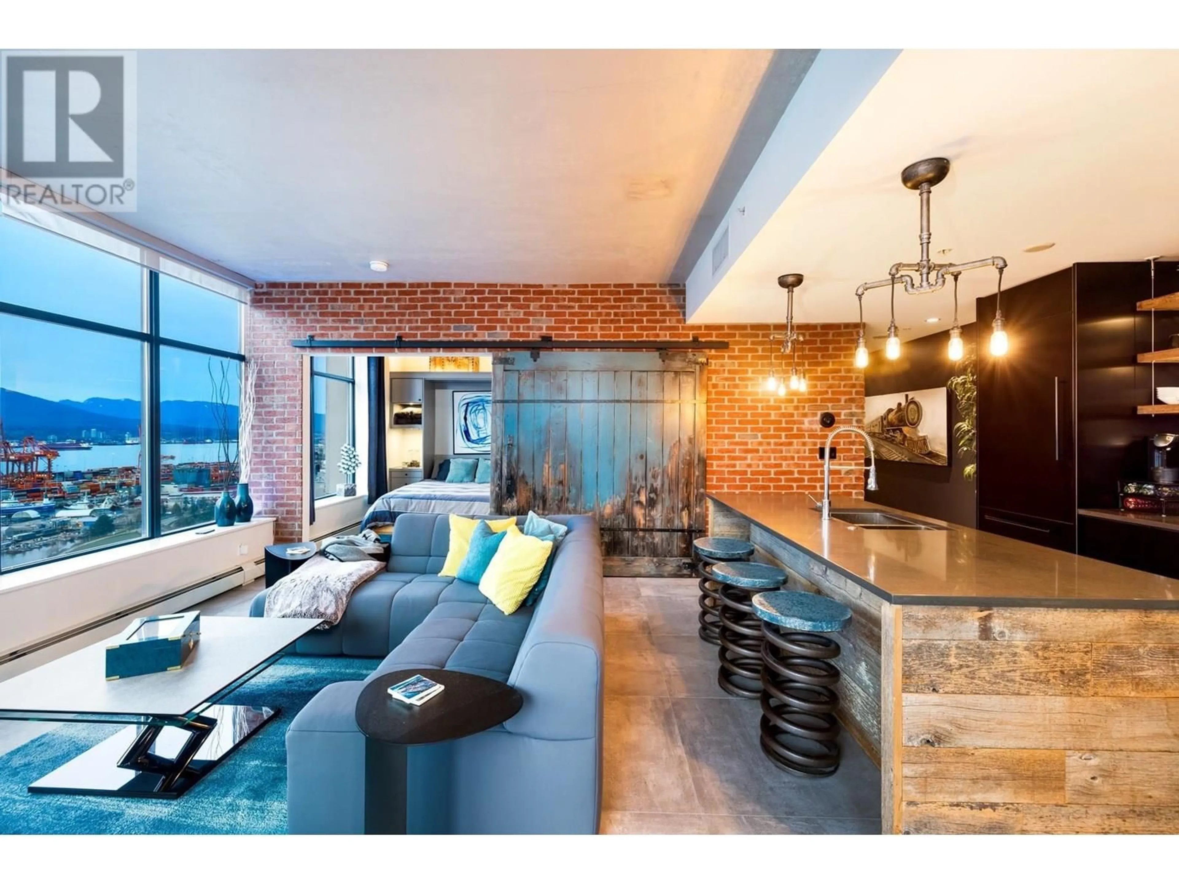 Open concept kitchen, ceramic/tile floor for 2909 - 108 CORDOVA STREET, Vancouver British Columbia V6B0G5