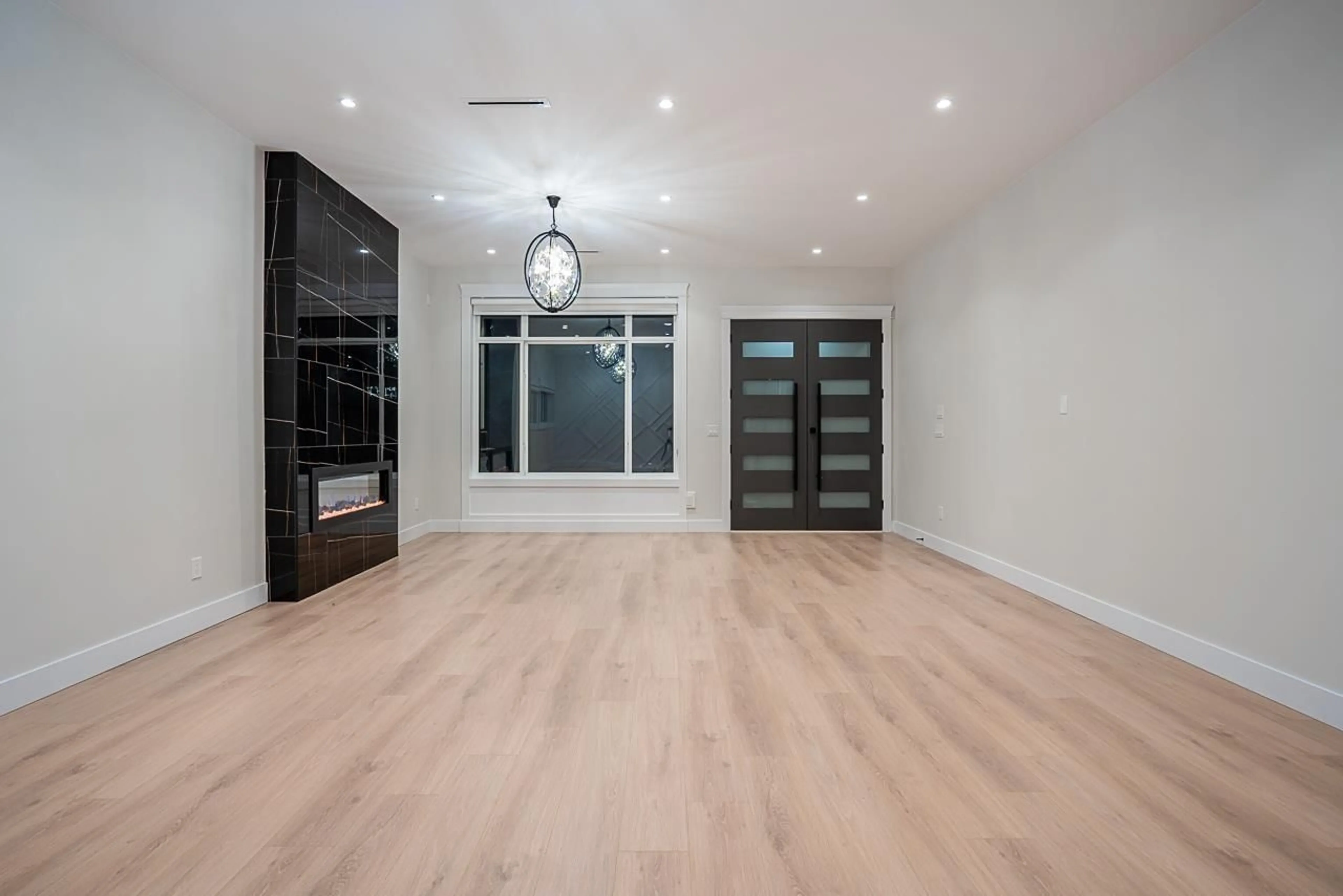A pic of a room for 10671 127A, Surrey British Columbia V3V5L7