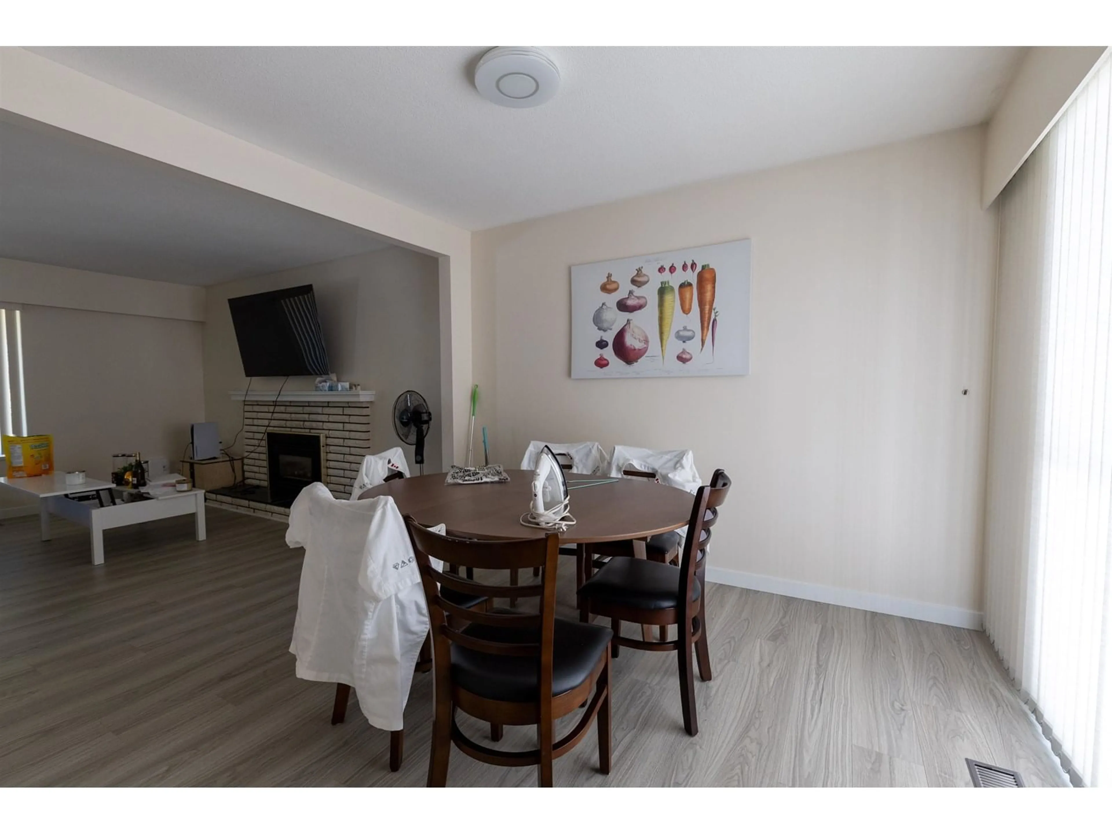 Dining room, unknown for 11250 KENDALE, Delta British Columbia V4C3P9