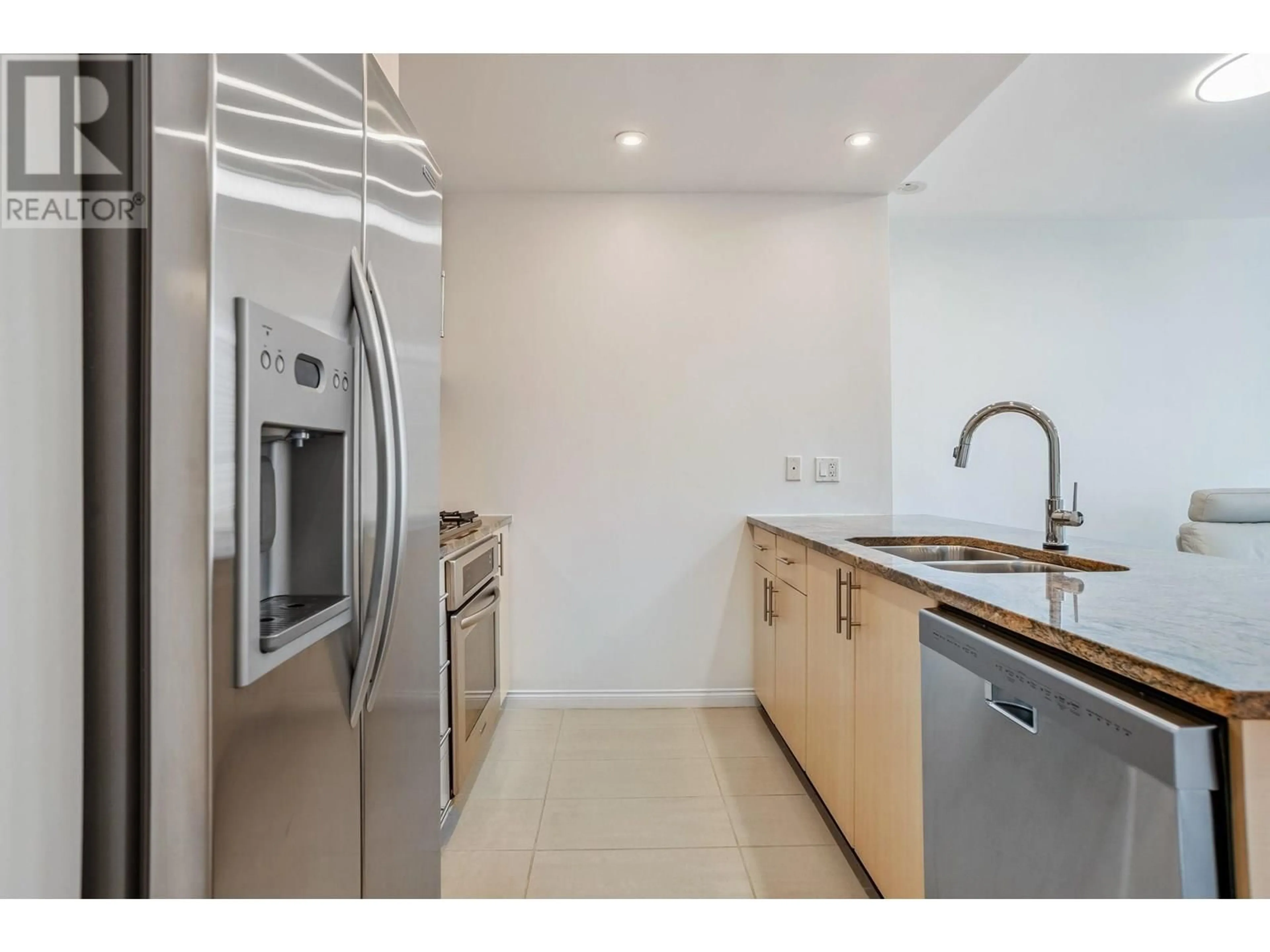 Standard kitchen, unknown for 807 - 1211 MELVILLE STREET, Vancouver British Columbia V6E0A7