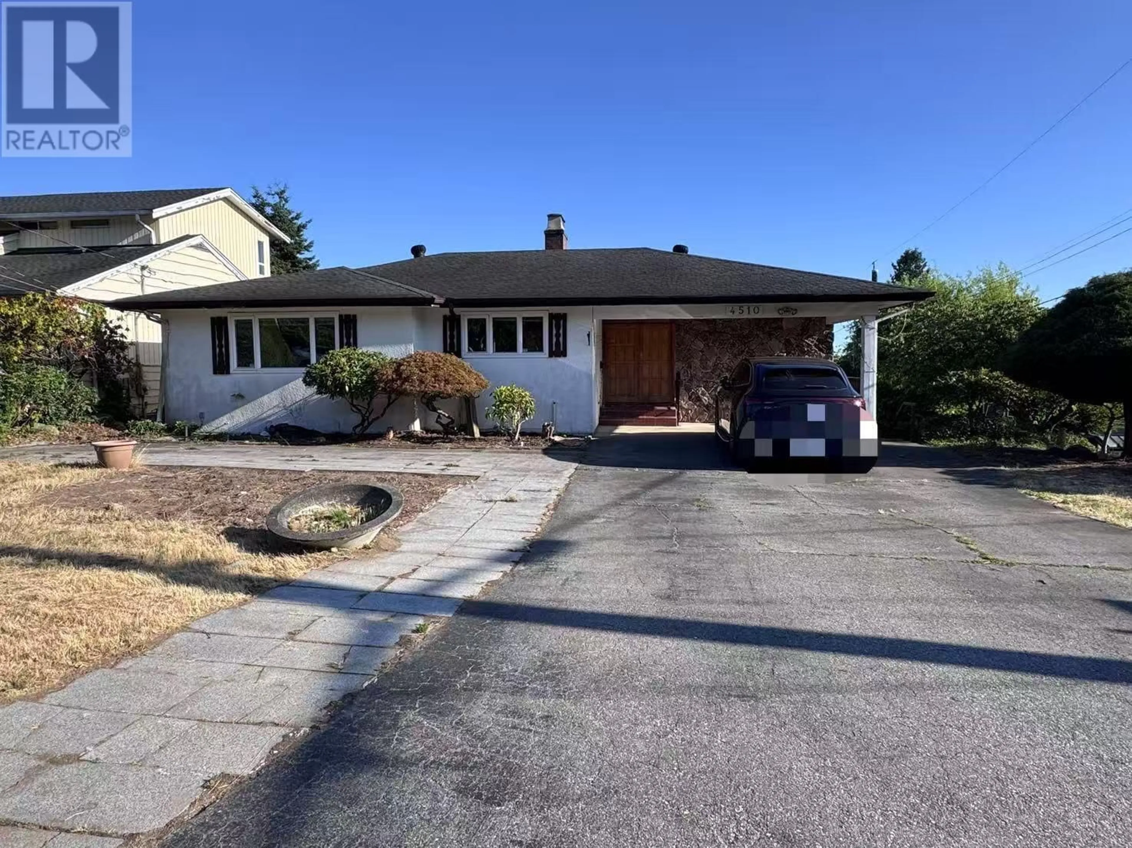 Home with vinyl exterior material, street for 4510 CLINTON STREET, Burnaby British Columbia V5J2K5