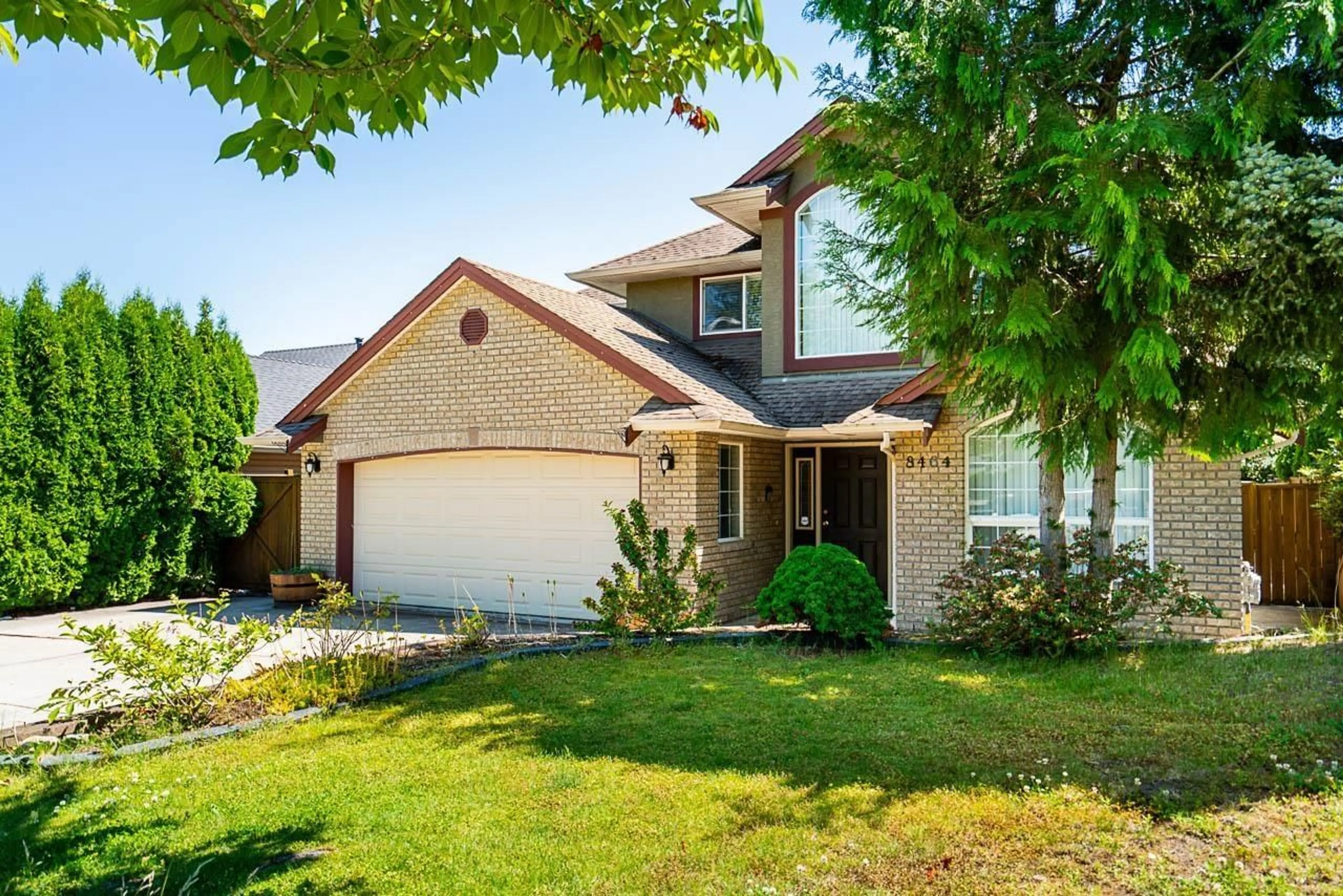 Home with brick exterior material, street for 8464 DOERKSEN, Mission British Columbia V2V7C4
