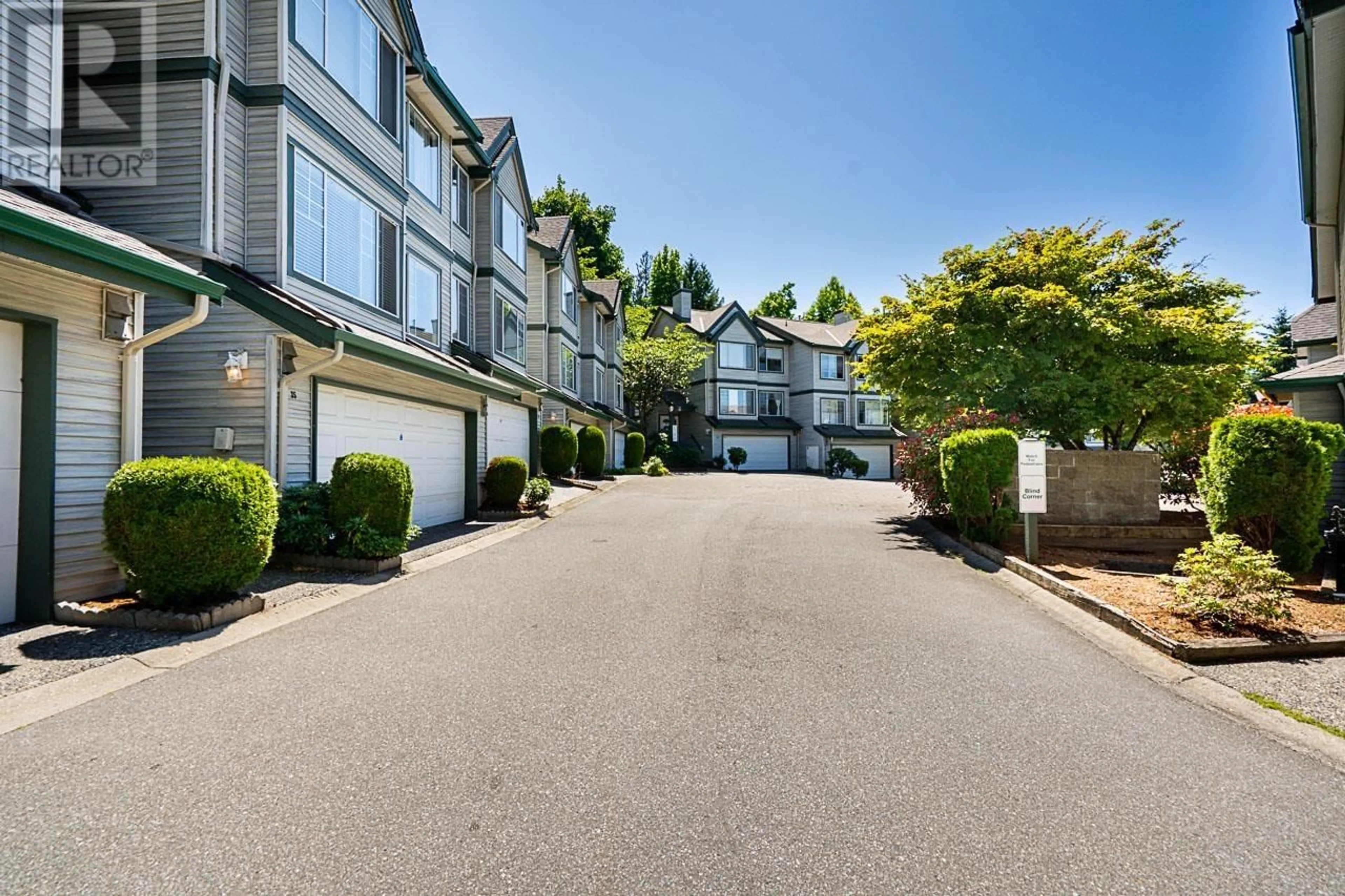 Patio, street for 36 - 7465 MULBERRY PLACE, Burnaby British Columbia V3N5A1