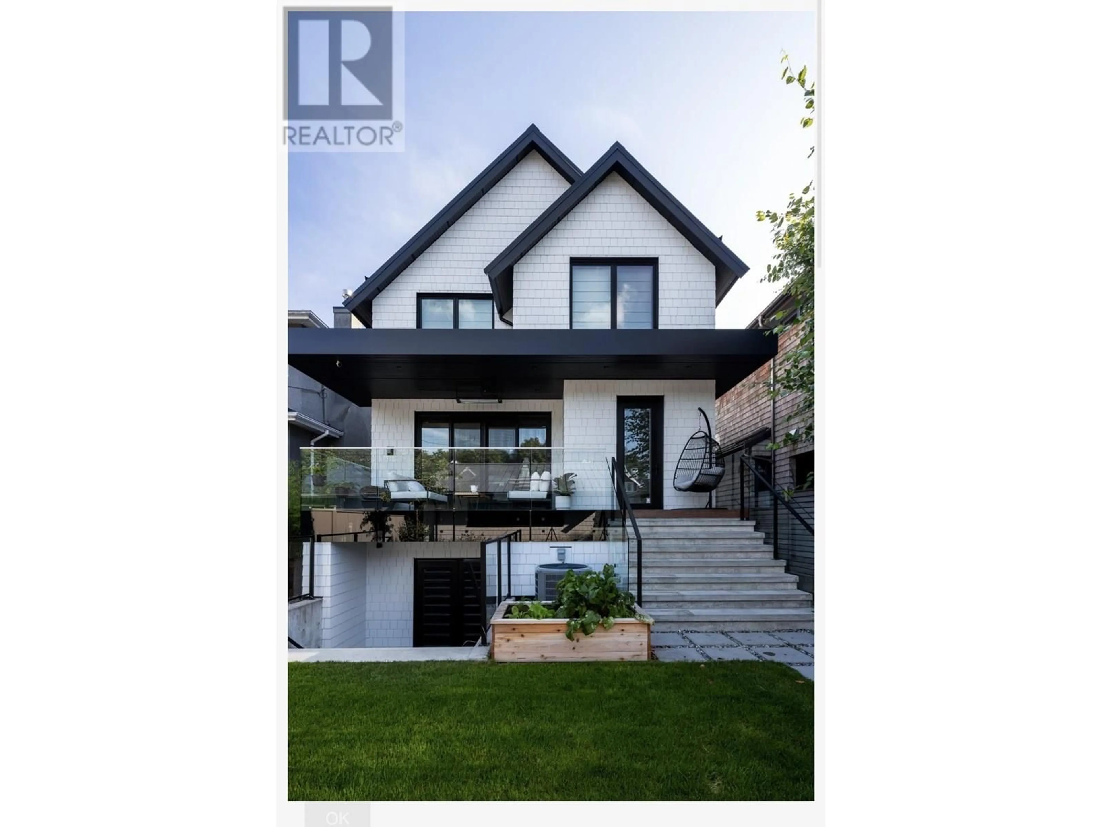 Home with brick exterior material, street for 45 15TH AVENUE, Vancouver British Columbia V5Y1X7