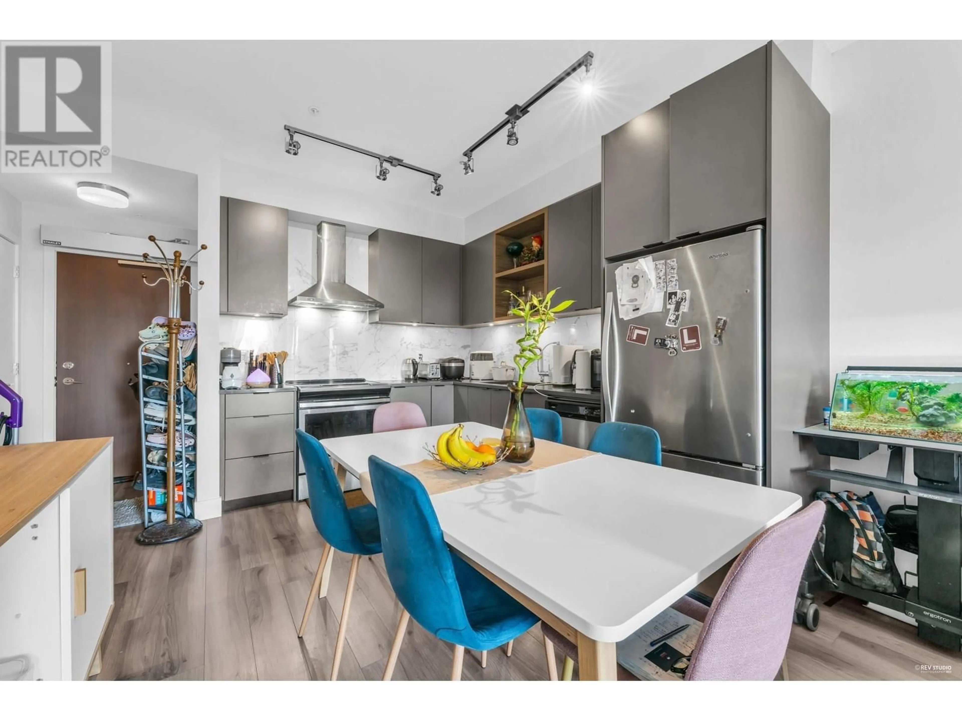 Open concept kitchen, unknown for PH47 - 5355 LANE STREET, Burnaby British Columbia V5H0H1