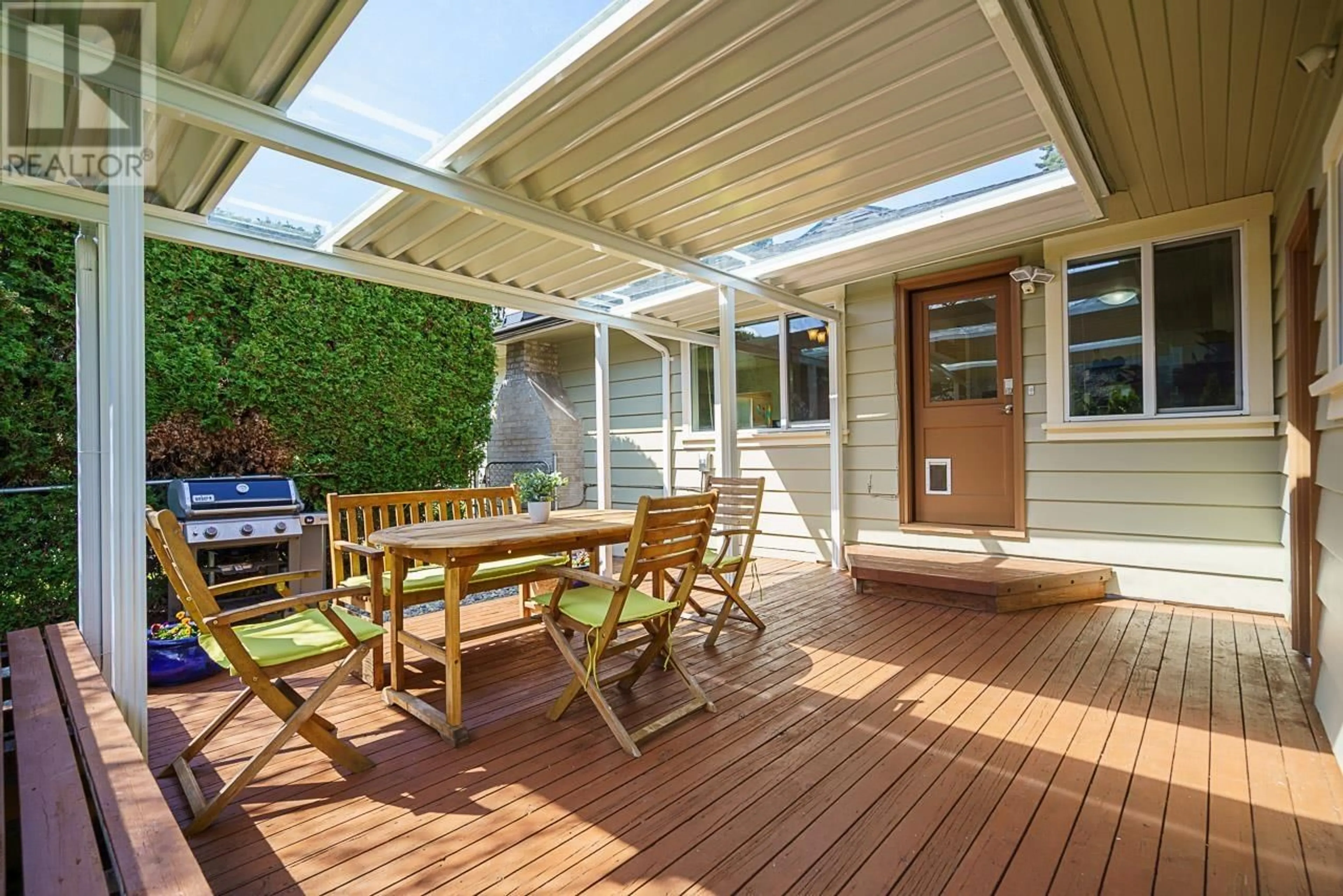 Patio, street for 2940 COLWOOD DRIVE, North Vancouver British Columbia V7R3M9