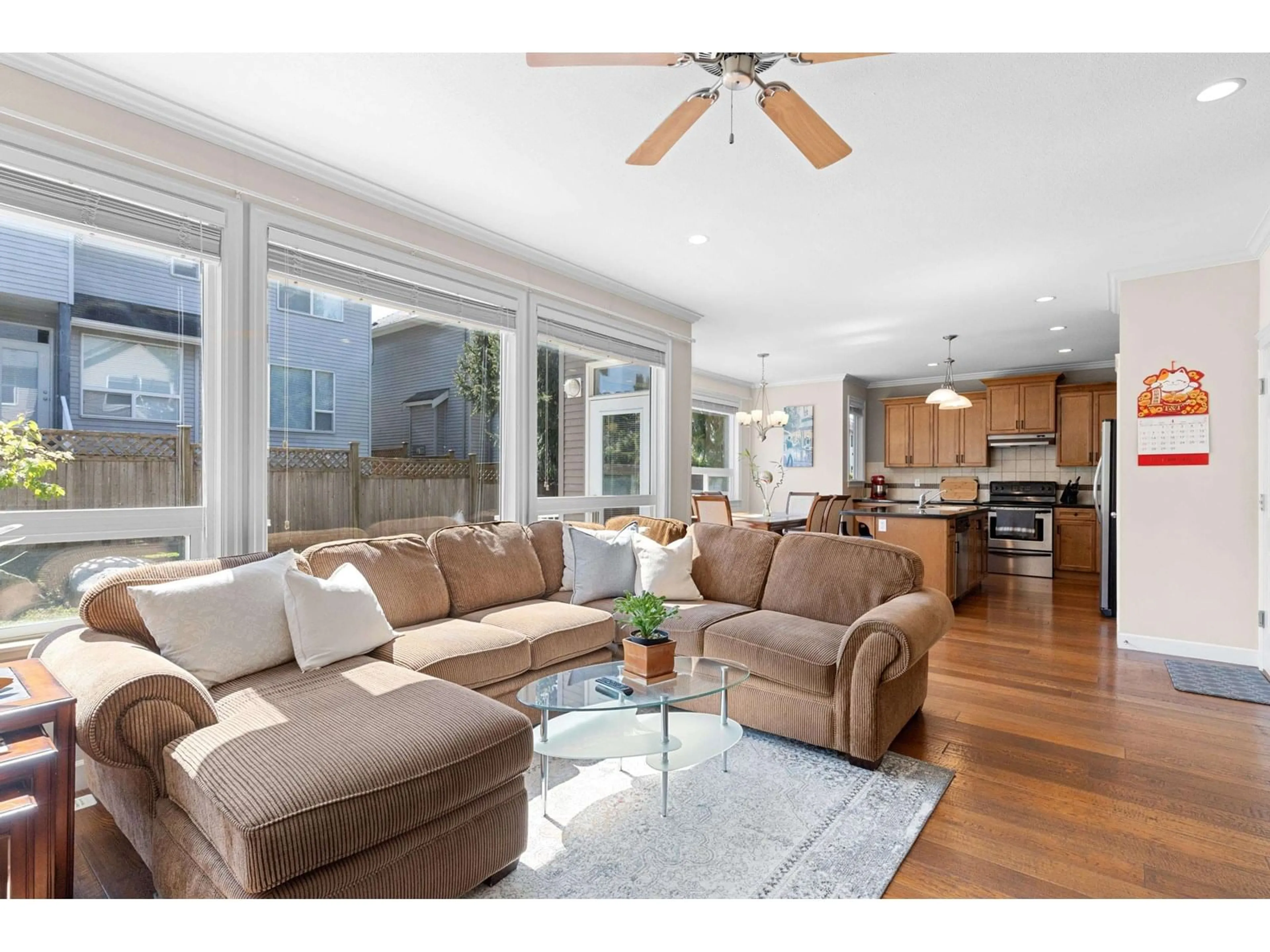 Living room with furniture, unknown for 17978 71A, Surrey British Columbia V3S7C8
