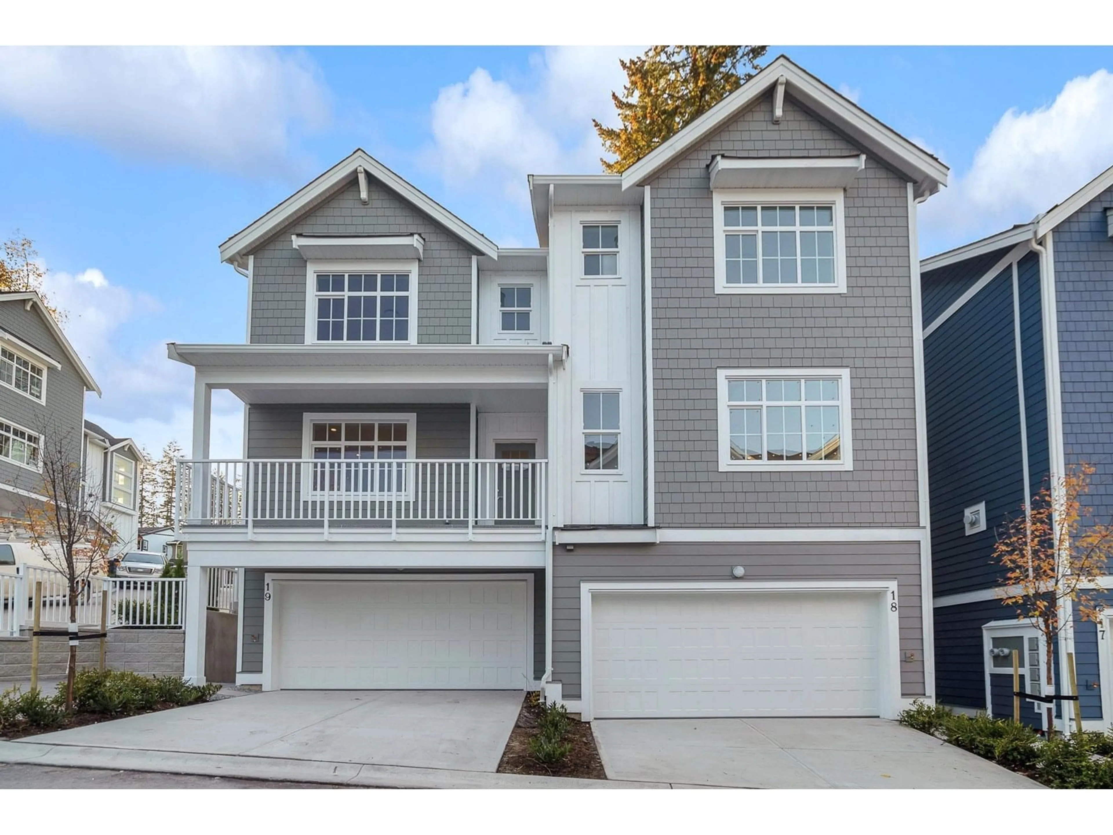 Home with vinyl exterior material, street for 14 - 9762 182A, Surrey British Columbia V4N6W5