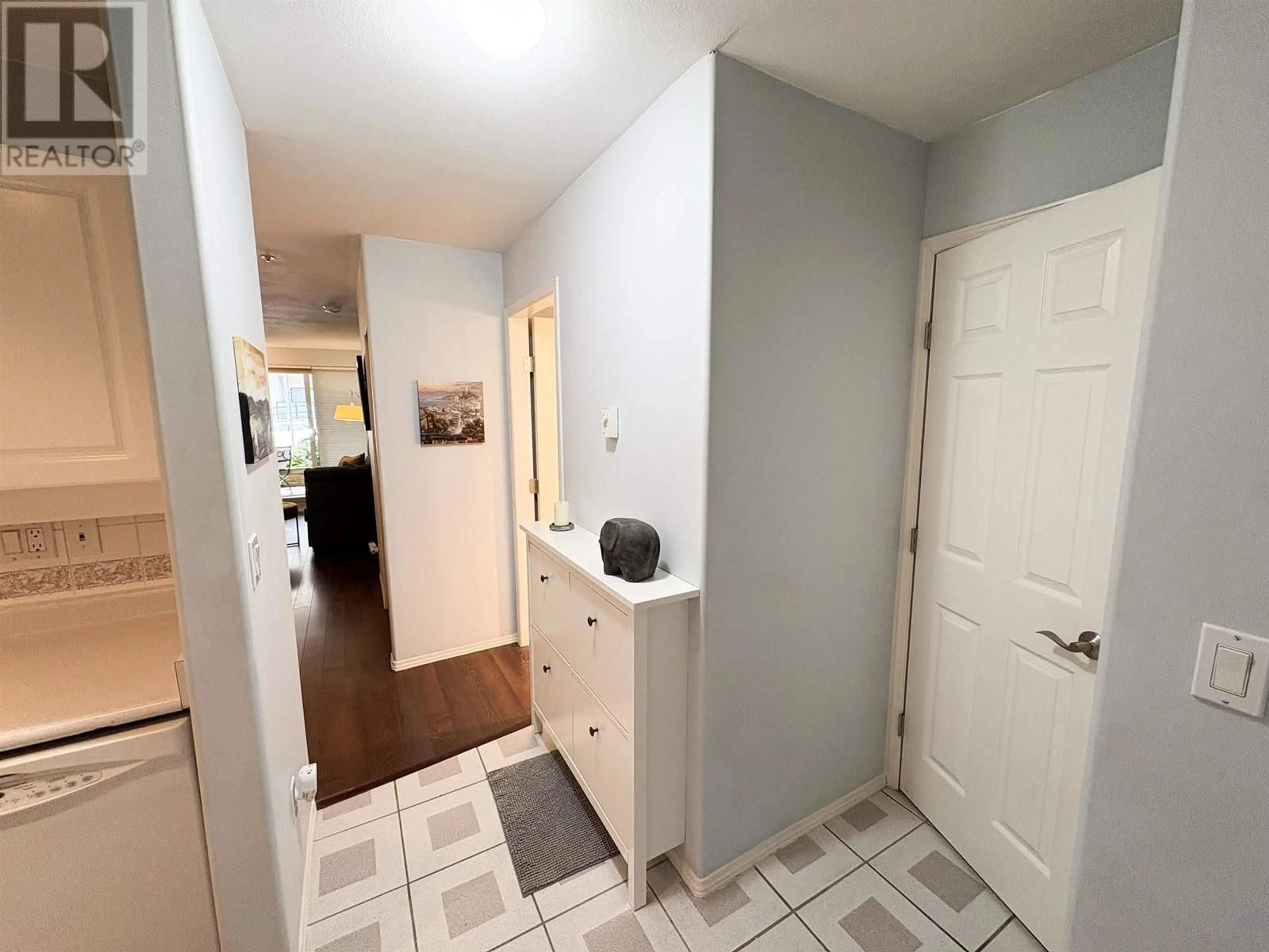 Indoor entryway for 103 - 2231 WELCHER AVENUE, Port Coquitlam British Columbia V3C6H5