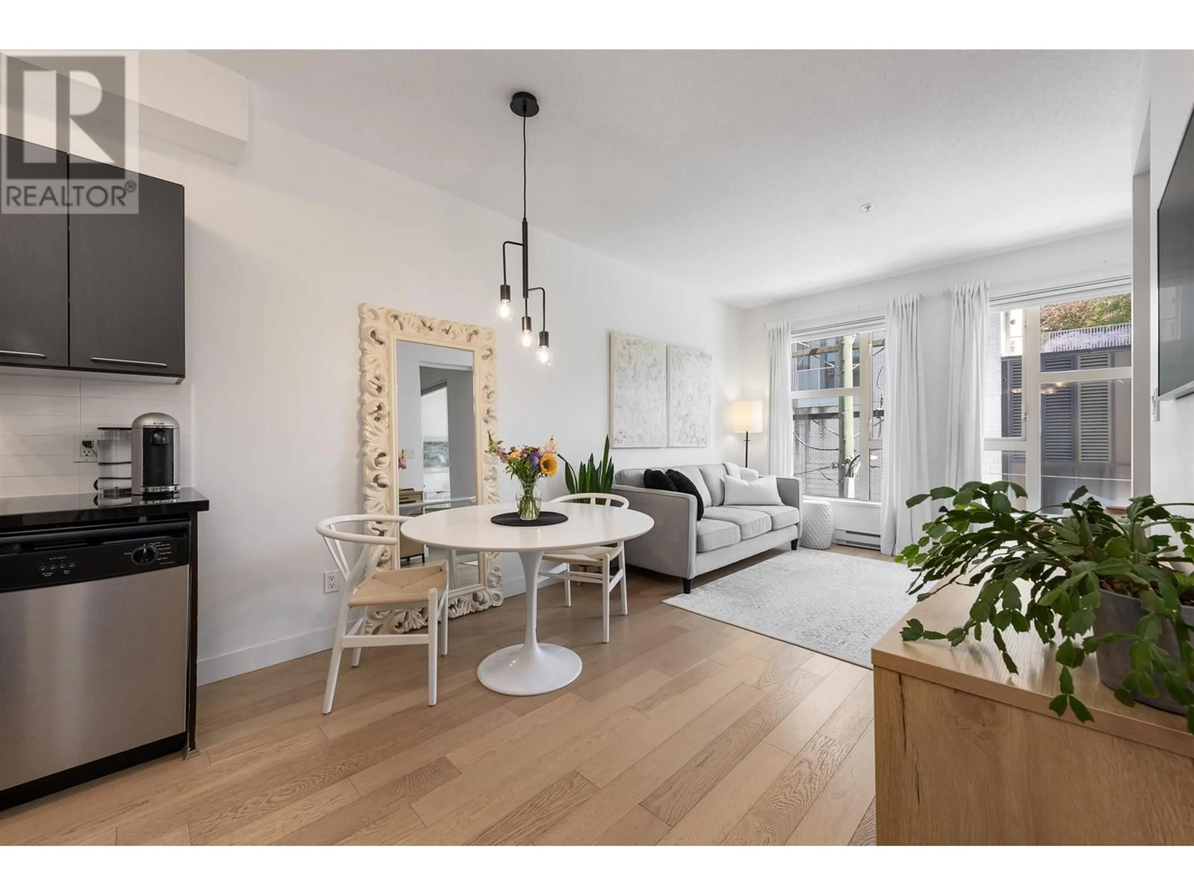 Open concept kitchen, wood/laminate floor for 312 - 205 10TH AVENUE, Vancouver British Columbia V5T4V6