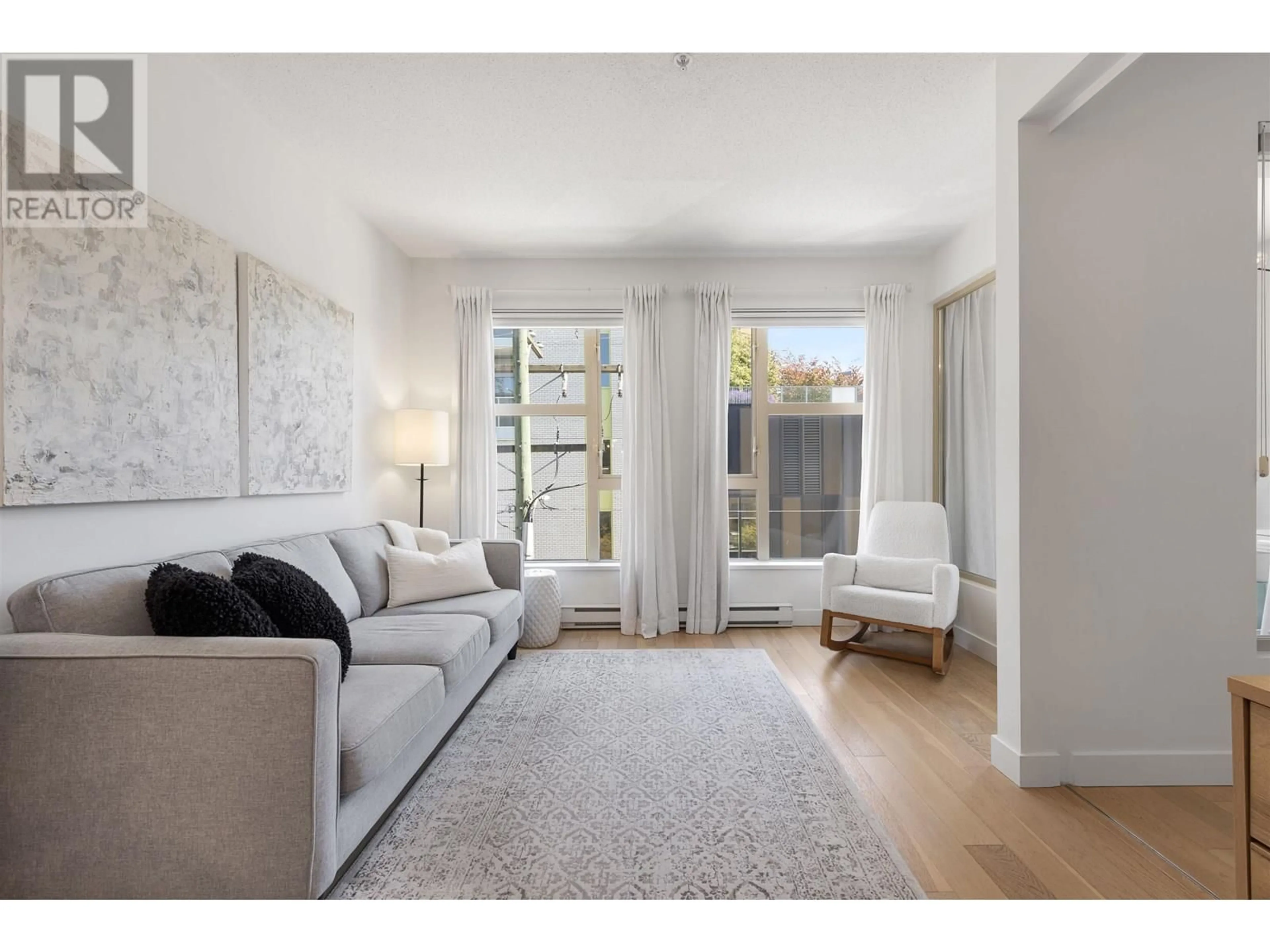 Living room with furniture, unknown for 312 - 205 10TH AVENUE, Vancouver British Columbia V5T4V6