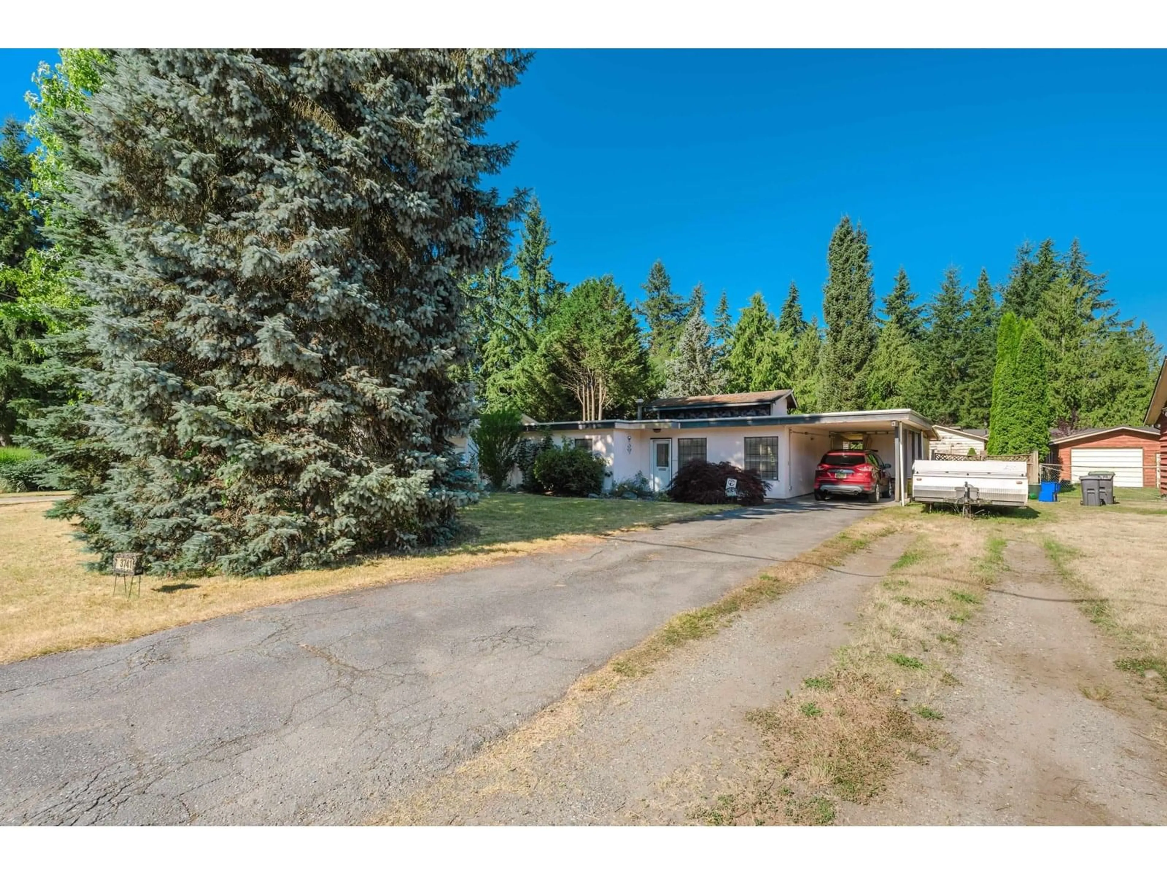 A pic from outside/outdoor area/front of a property/back of a property/a pic from drone, street for 3741 207B, Langley British Columbia V3A2G2