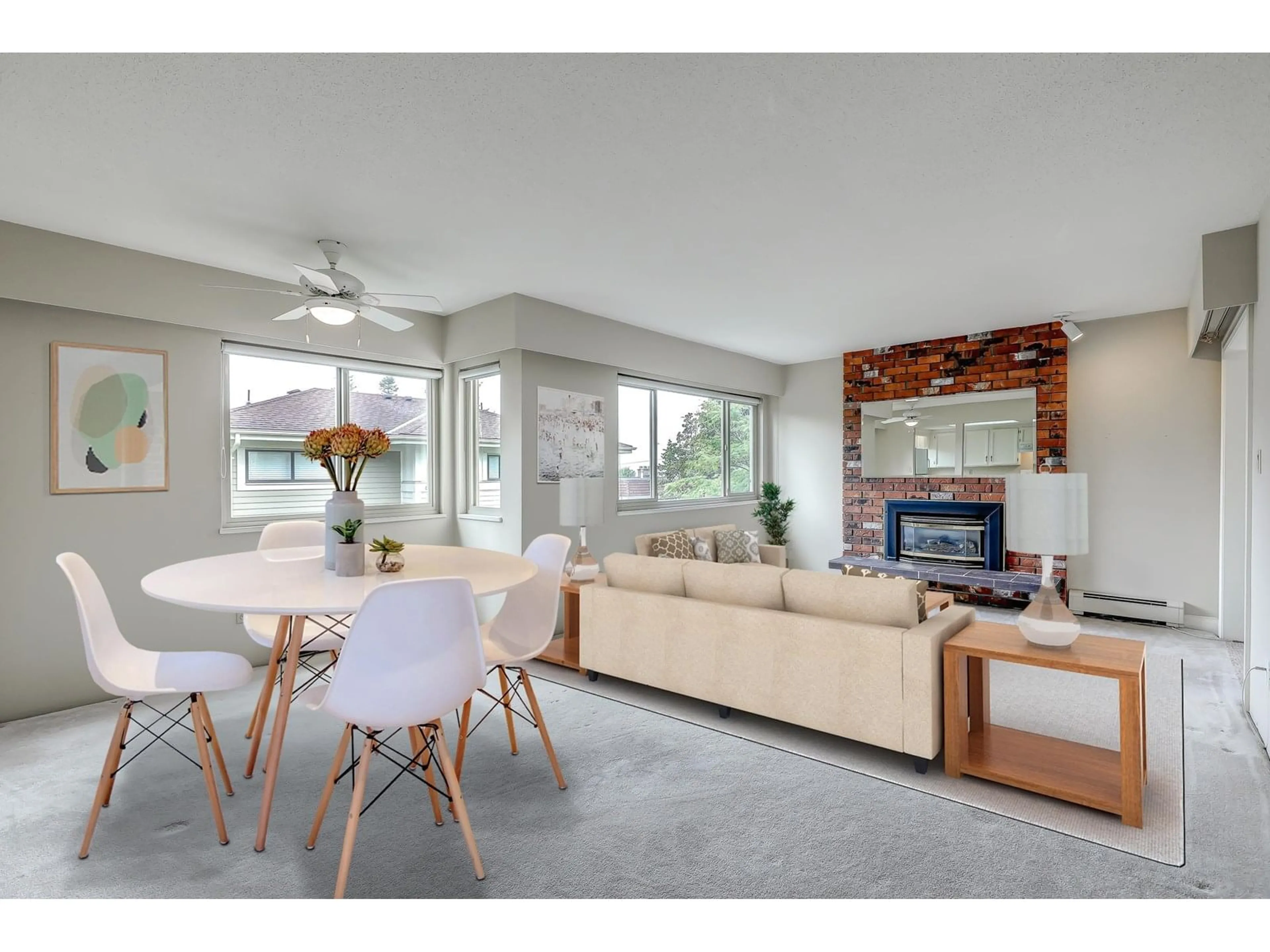 Living room with furniture, unknown for 207 - 1368 FOSTER, White Rock British Columbia V4B3X4