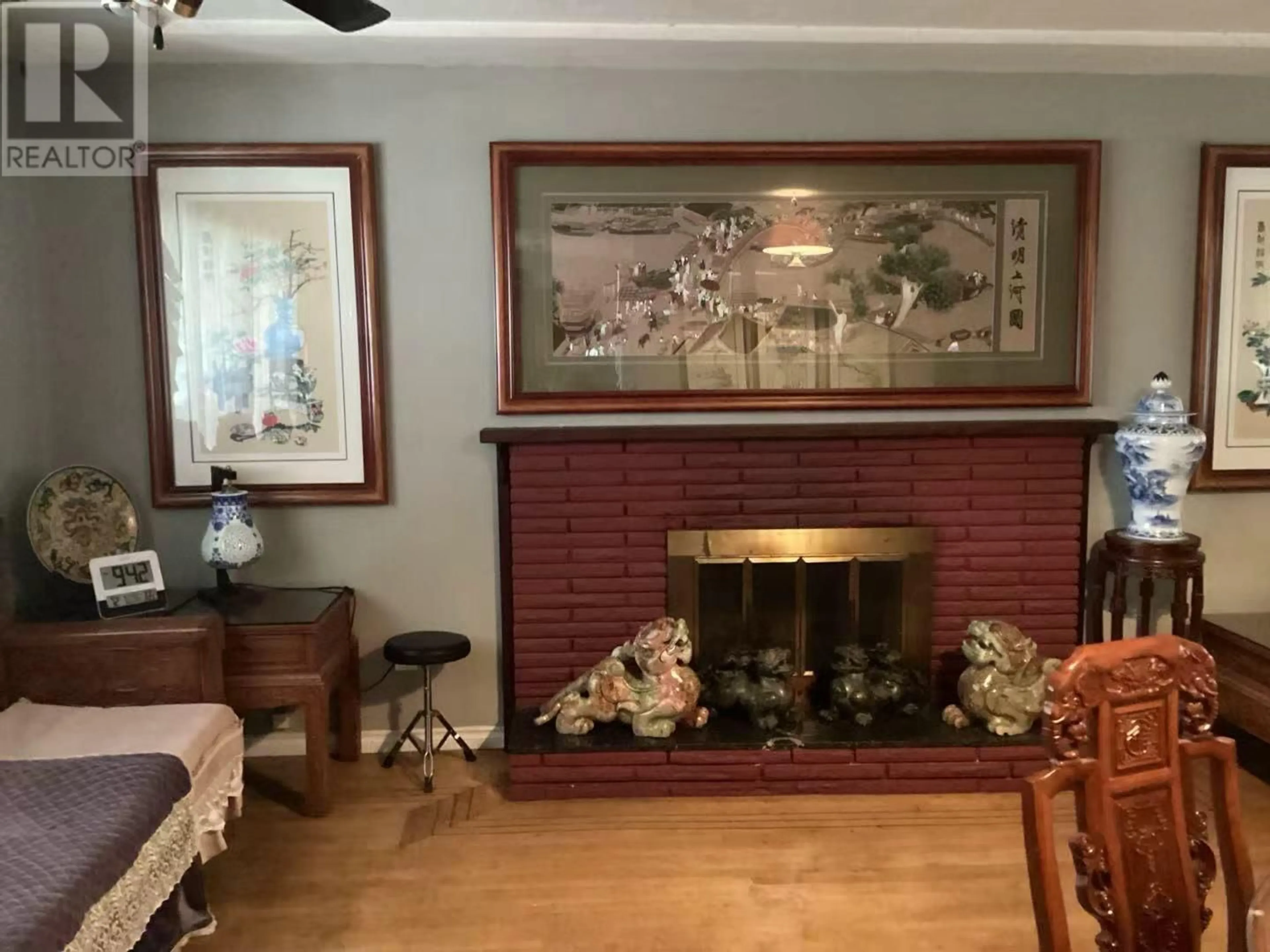 Living room with furniture, wood/laminate floor for 1730 AUSTIN AVENUE, Coquitlam British Columbia V3K3R1