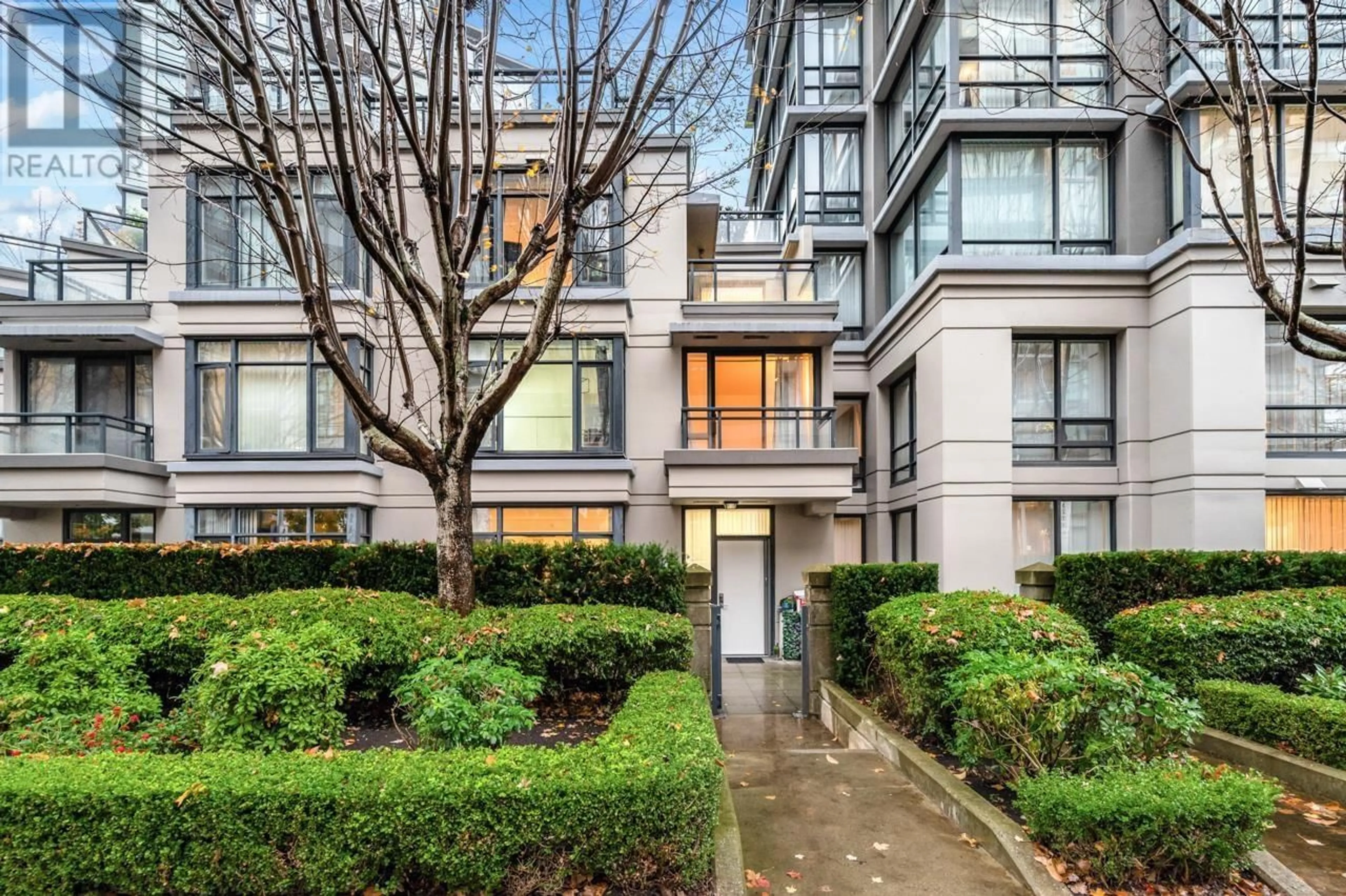 Patio, street for 1 - 3111 CORVETTE WAY, Richmond British Columbia V6X4K3