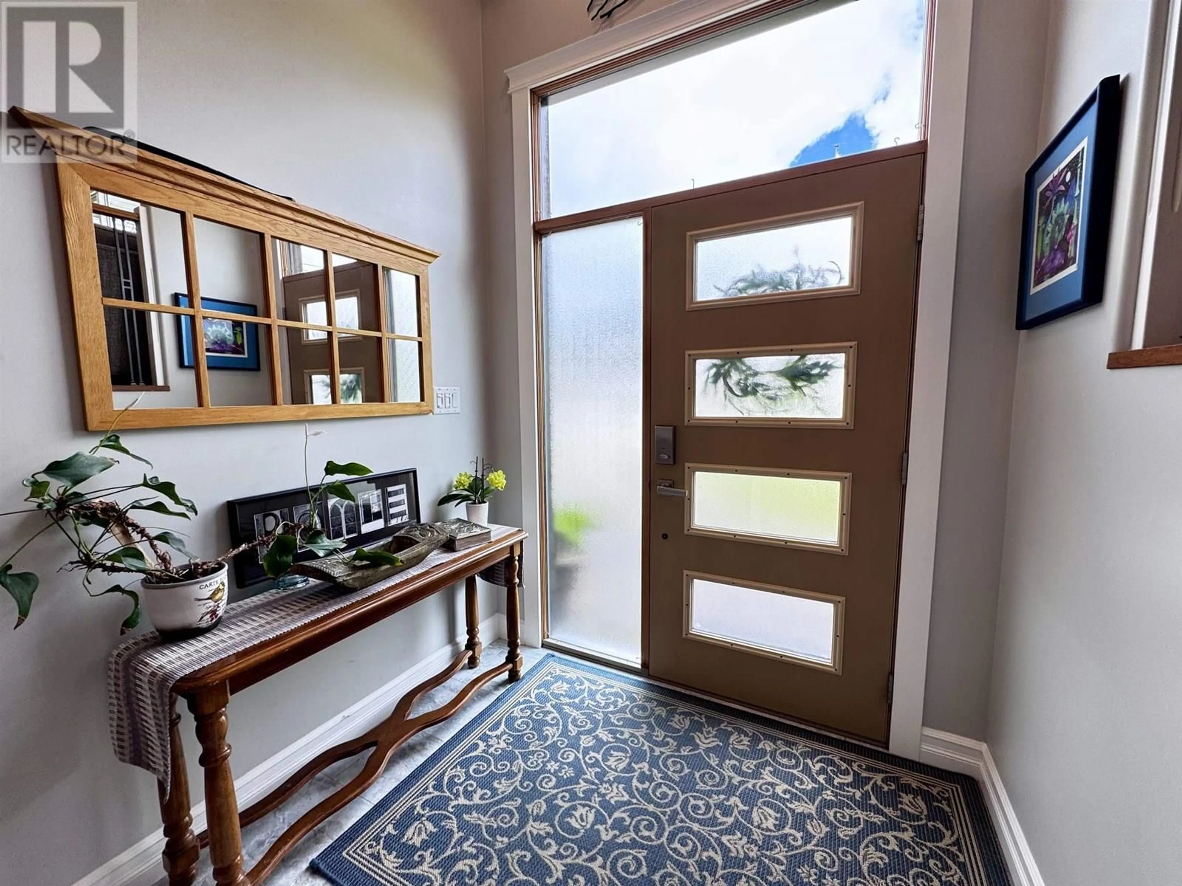 Indoor entryway for 1514 JAMAICA AVENUE, Prince Rupert British Columbia V8J2Y5