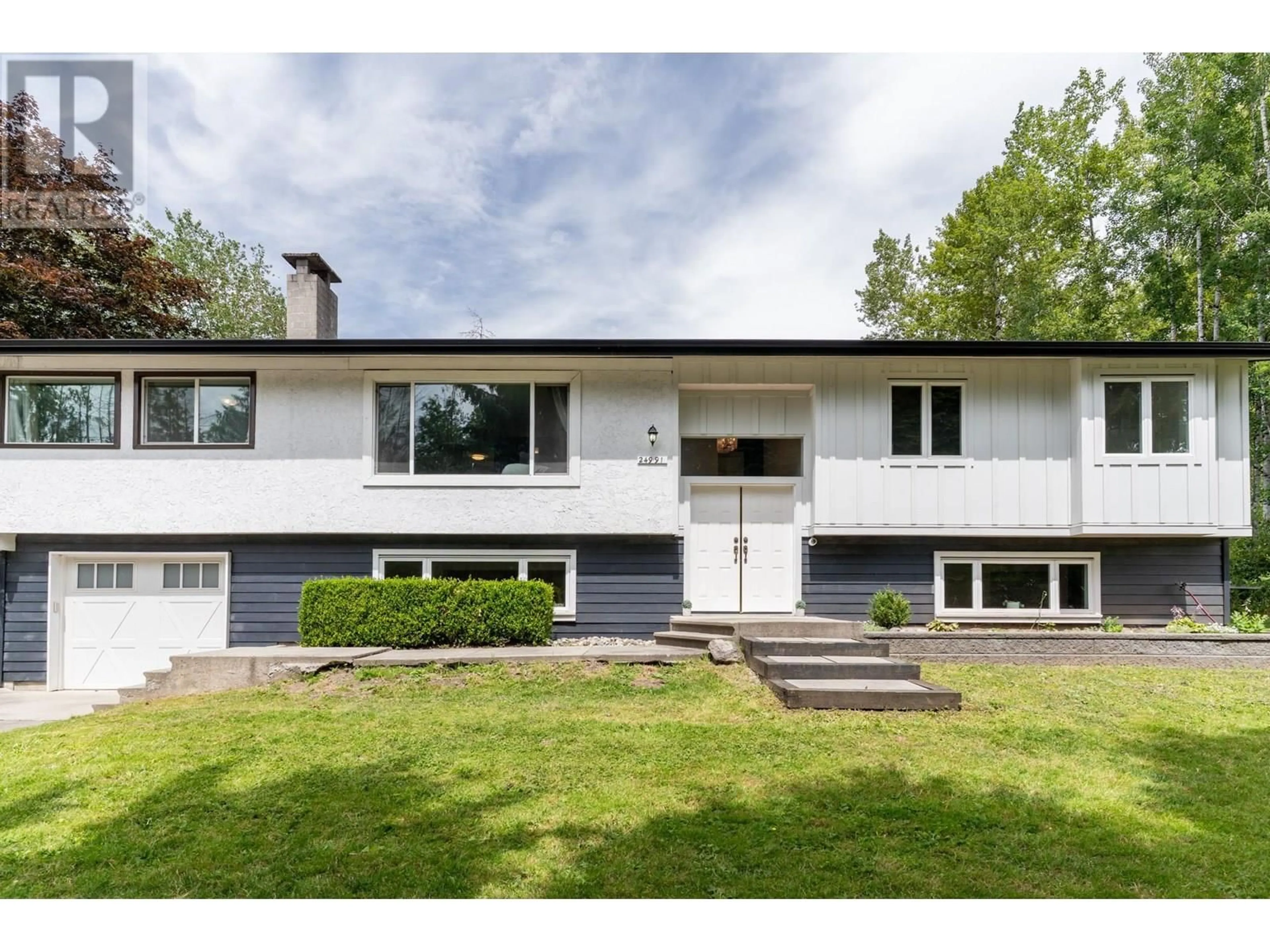 Home with vinyl exterior material, street for 24991 100 AVENUE, Maple Ridge British Columbia V2W1S3