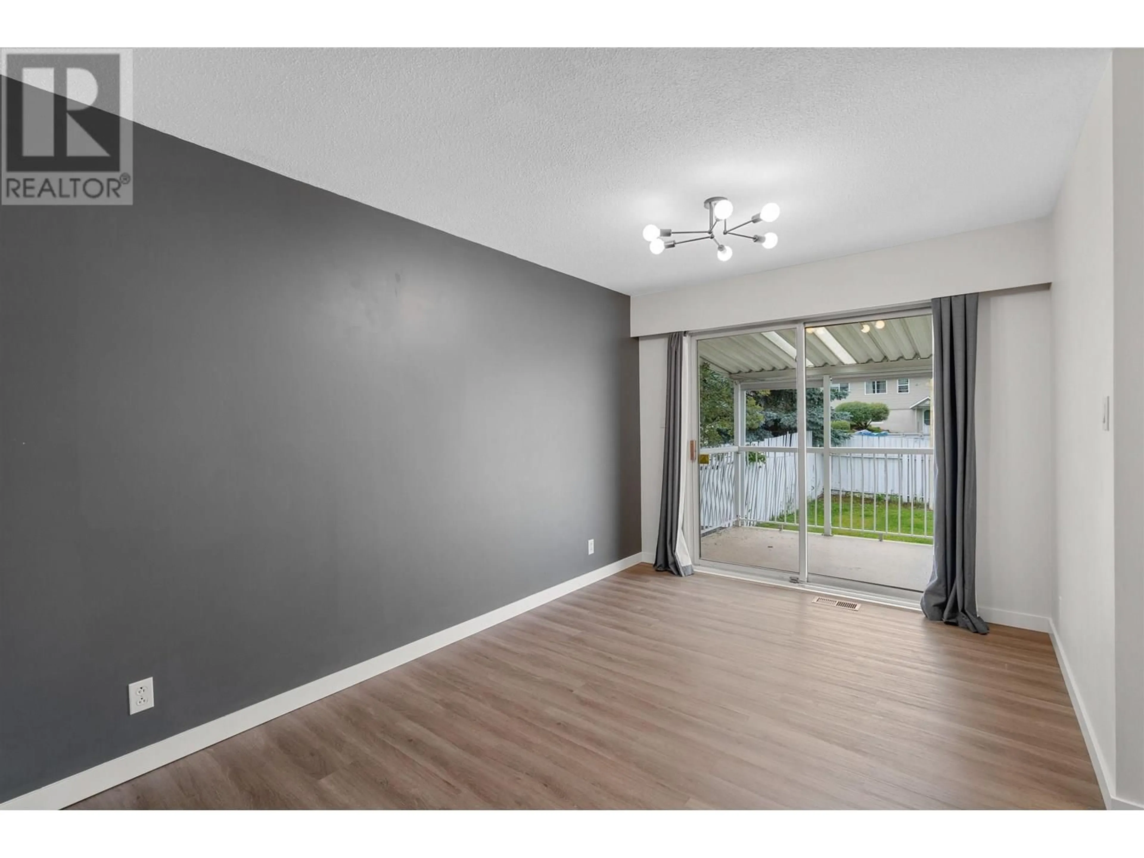 A pic of a room for 2560 EWERT CRESCENT, Prince George British Columbia V2M2R9
