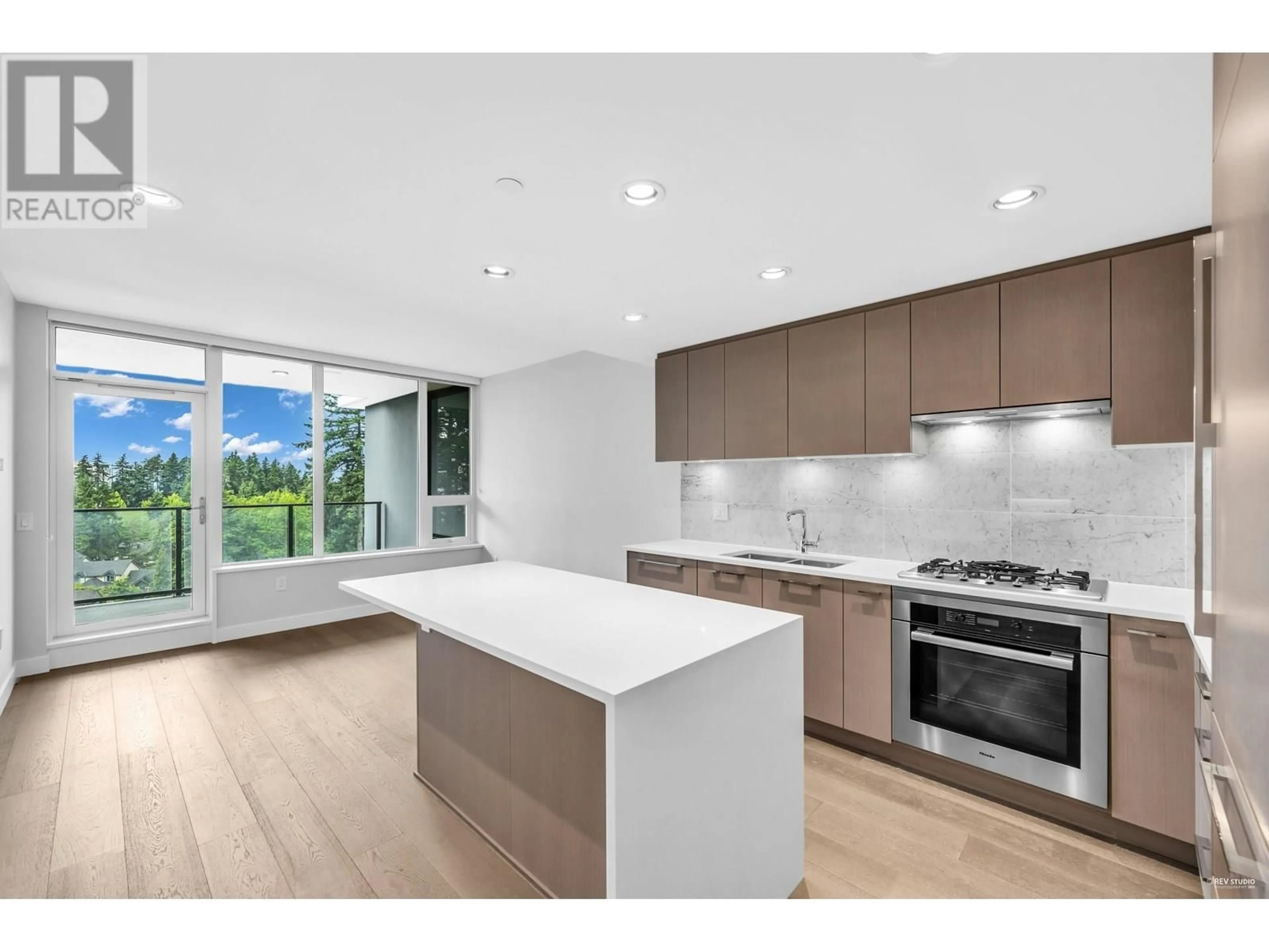 Open concept kitchen, unknown for 1107 - 5410 SHORTCUT ROAD, Vancouver British Columbia V6T0C8