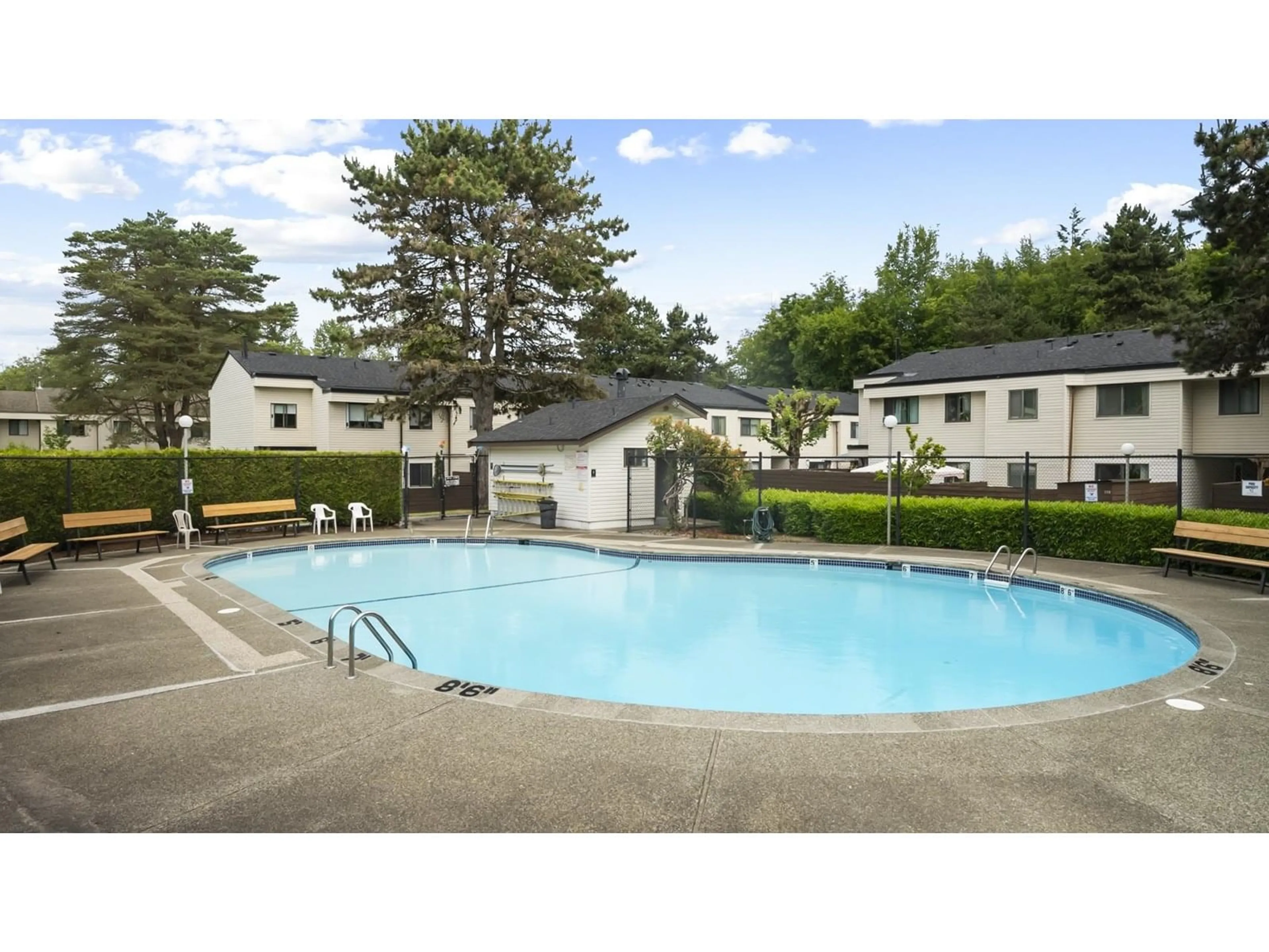Pool for 37 - 14111 104, Surrey British Columbia V3T1X6