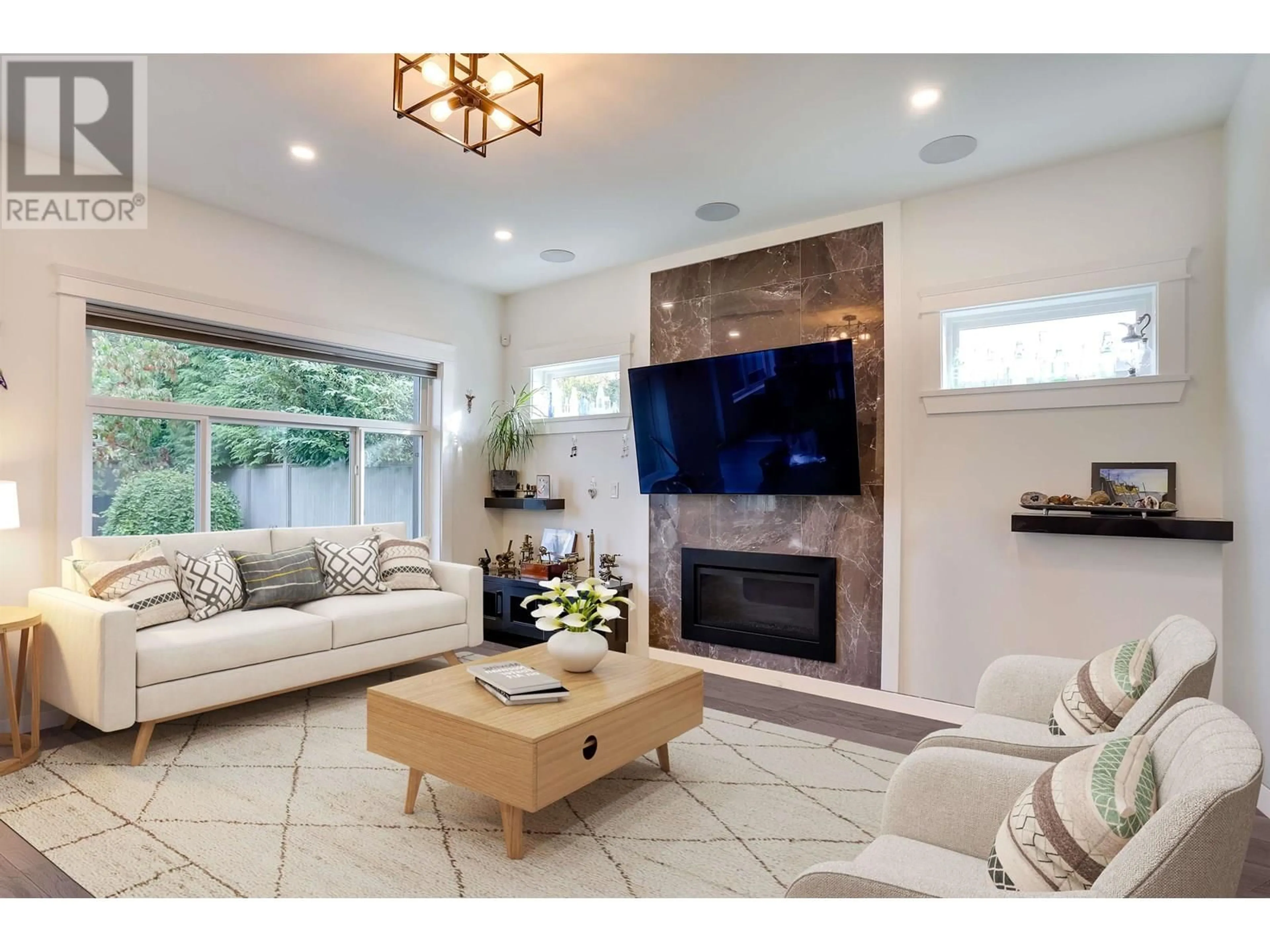 Living room with furniture, unknown for 5067 44B AVENUE, Delta British Columbia V4K1J2