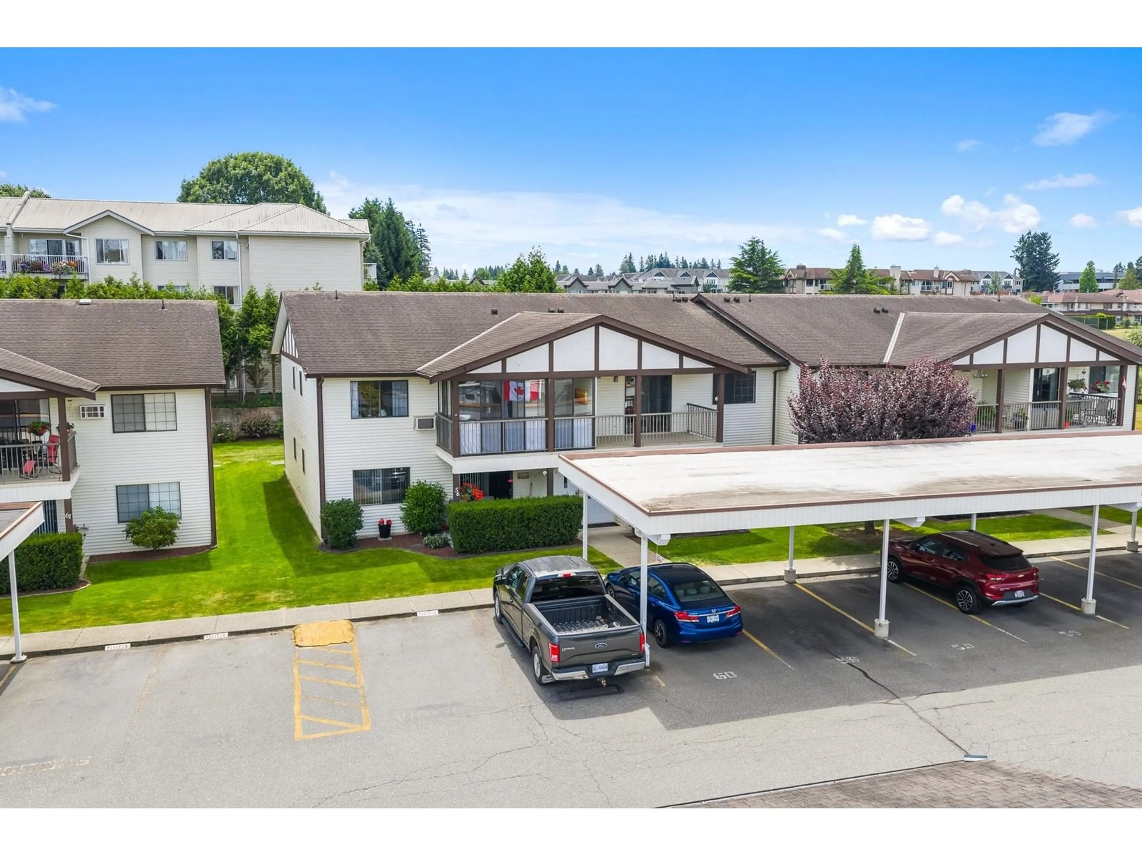A pic from outside/outdoor area/front of a property/back of a property/a pic from drone, mountain view for 59 - 32718 GARIBALDI, Abbotsford British Columbia V2T5T6