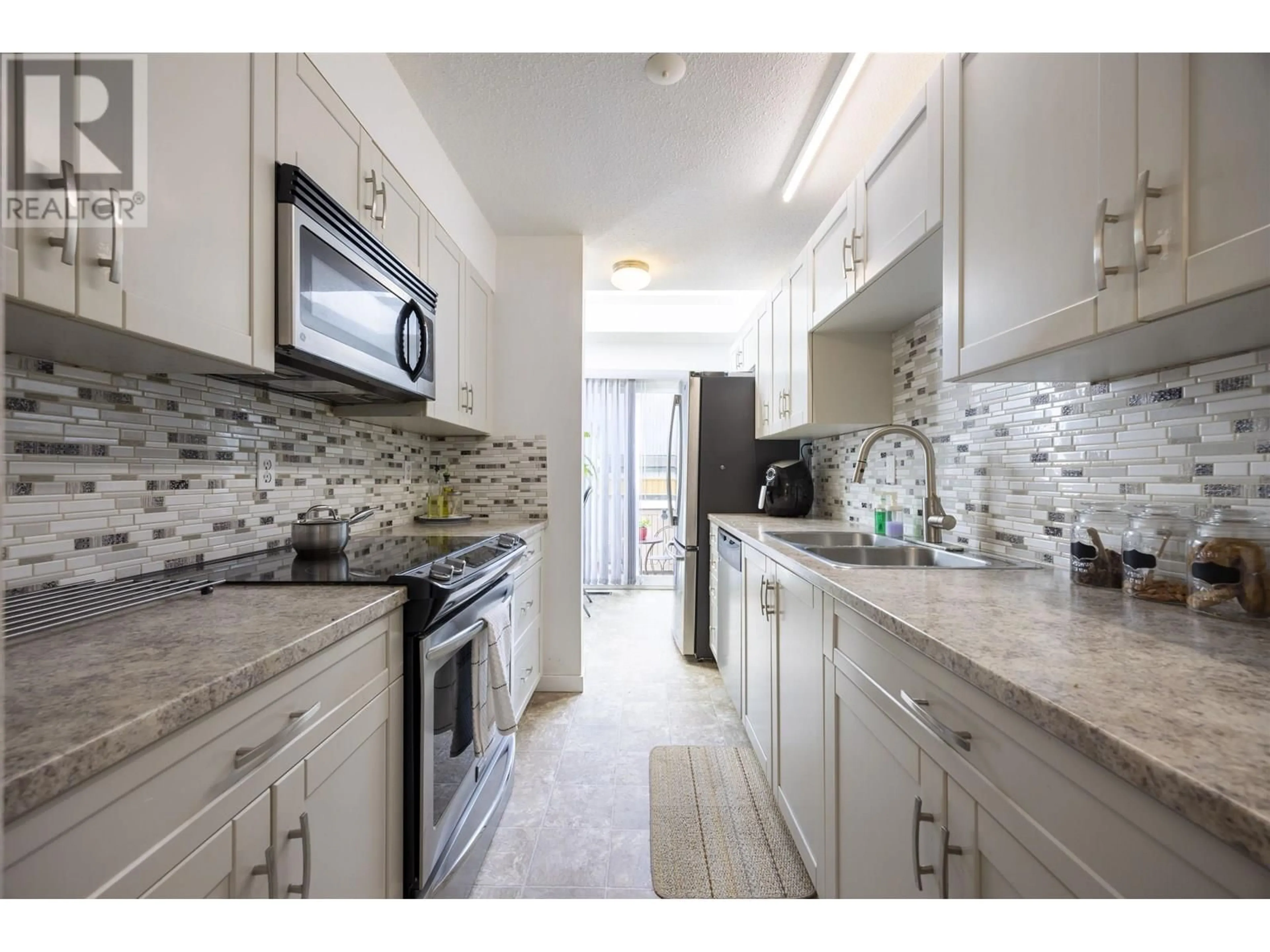 Unknown for 2 - 19022 119B AVENUE, Pitt Meadows British Columbia V3Y1X5