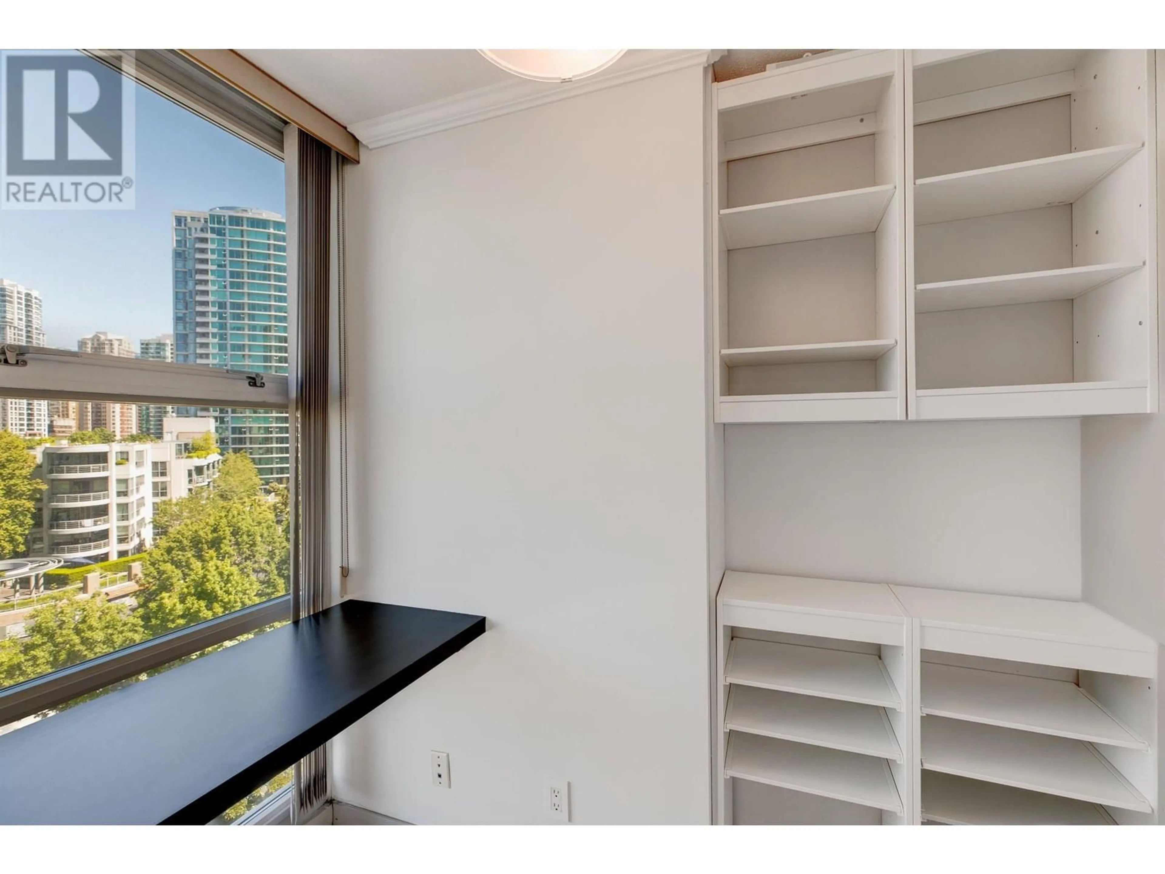 Storage room or clothes room or walk-in closet for 903 - 193 AQUARIUS MEWS, Vancouver British Columbia V6Z2Z2