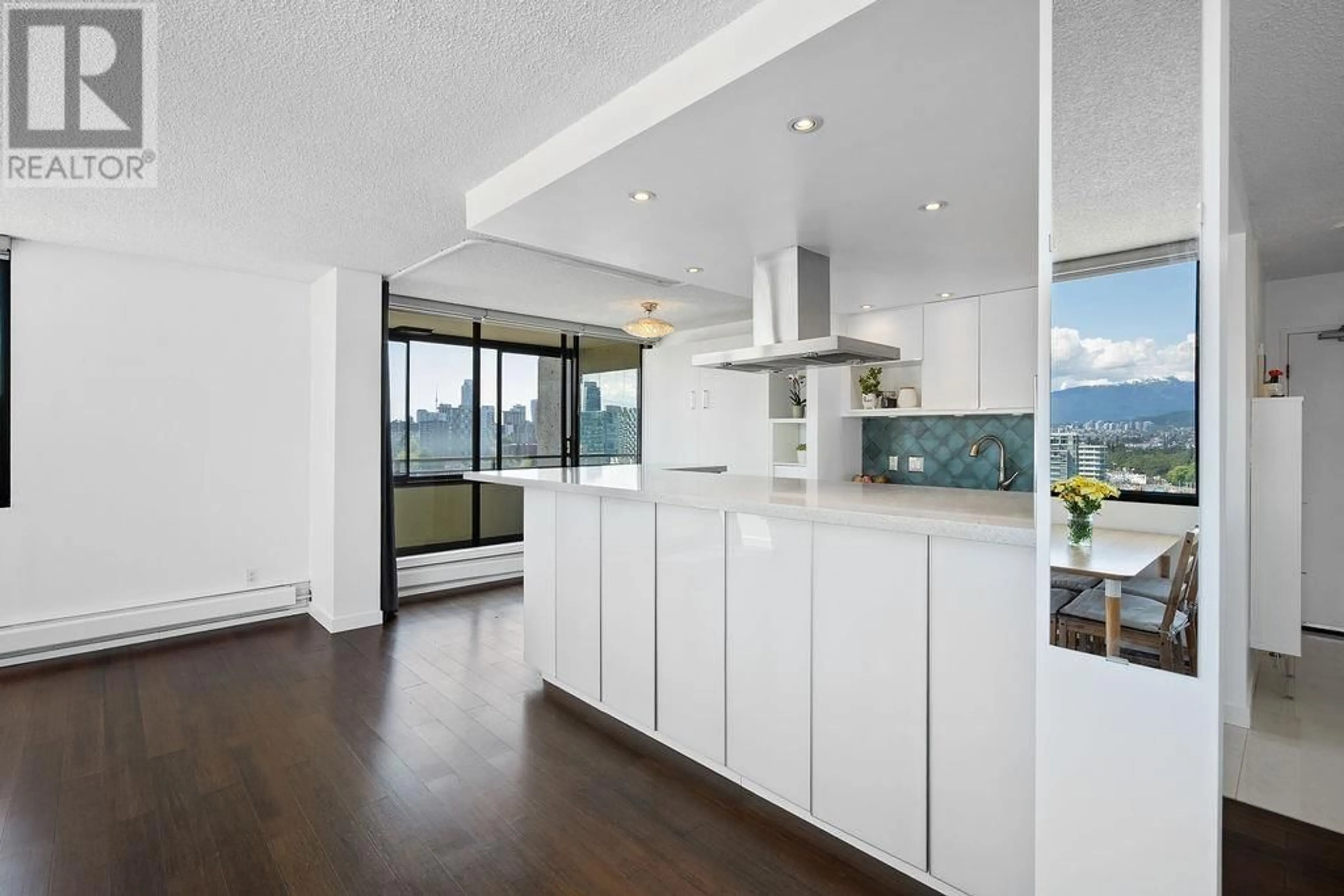 Open concept kitchen, unknown for 1901 - 1816 HARO STREET, Vancouver British Columbia V6G2Y7