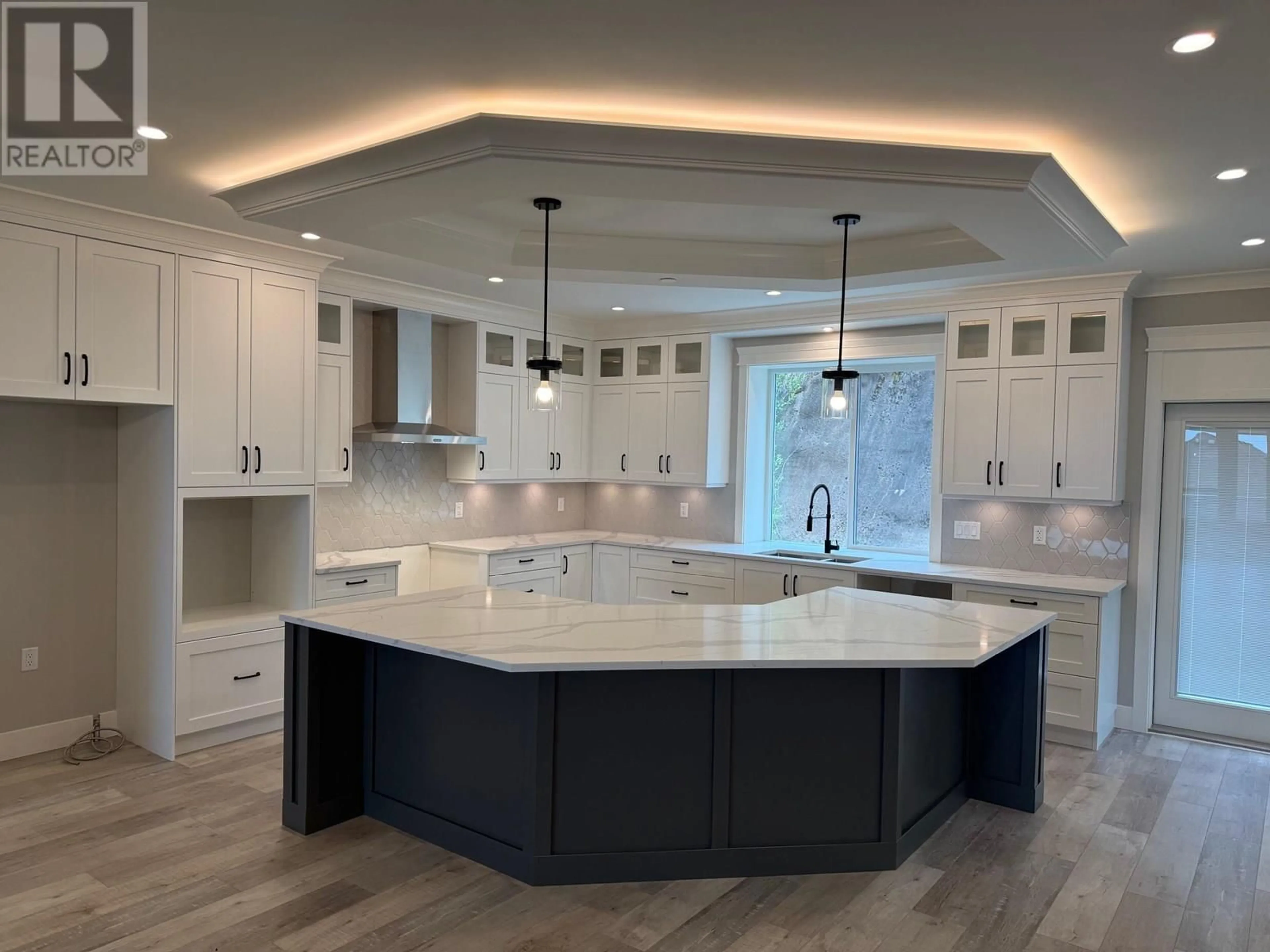 Open concept kitchen, unknown for 15 - 24850 106 AVENUE, Maple Ridge British Columbia V2W0K4