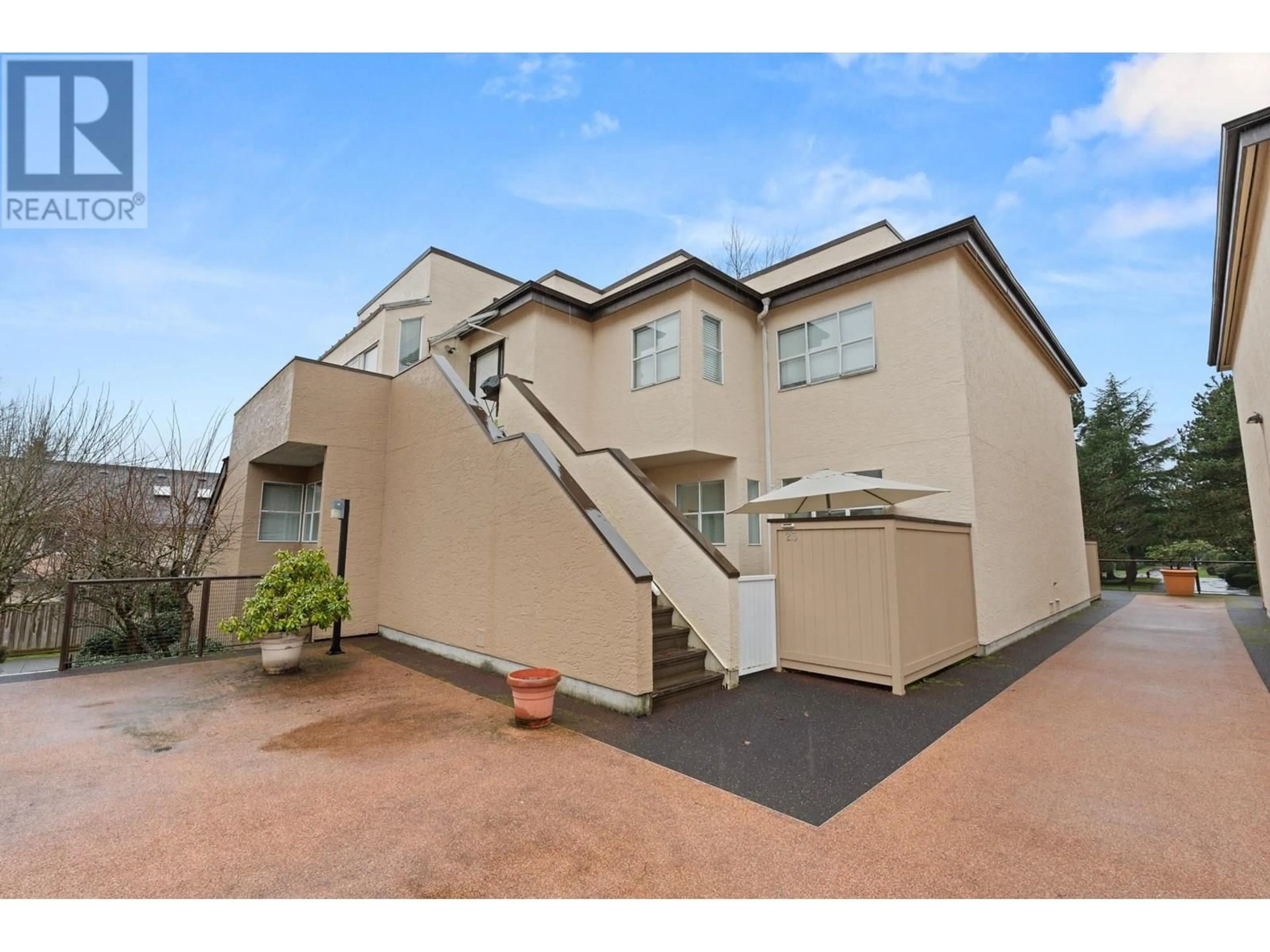 A pic from outside/outdoor area/front of a property/back of a property/a pic from drone, building for 23 - 7540 ABERCROMBIE DRIVE, Richmond British Columbia V6Y3J8