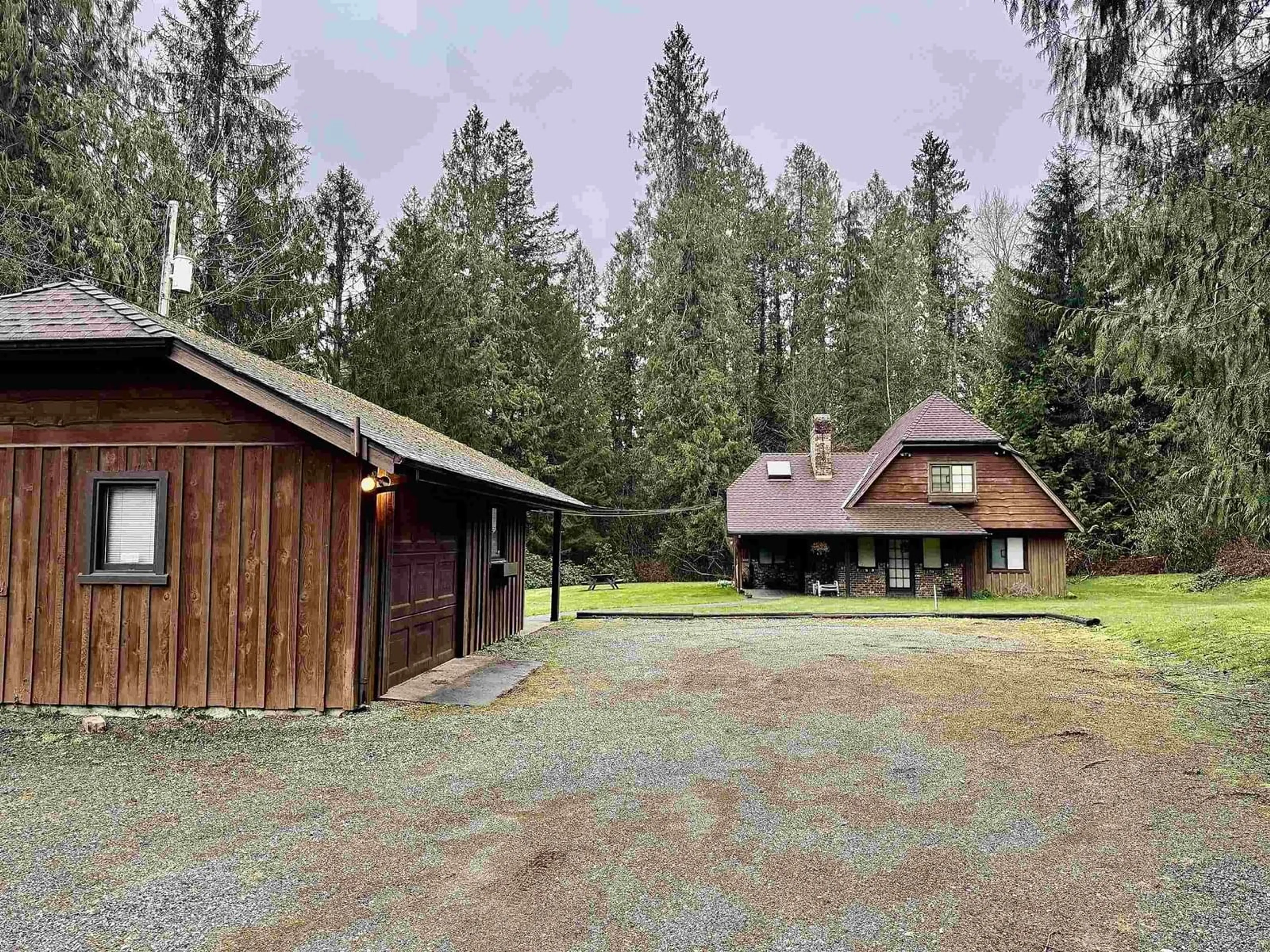 A pic from outside/outdoor area/front of a property/back of a property/a pic from drone, unknown for 29933 ANDERSON, Mission British Columbia V4S1H9