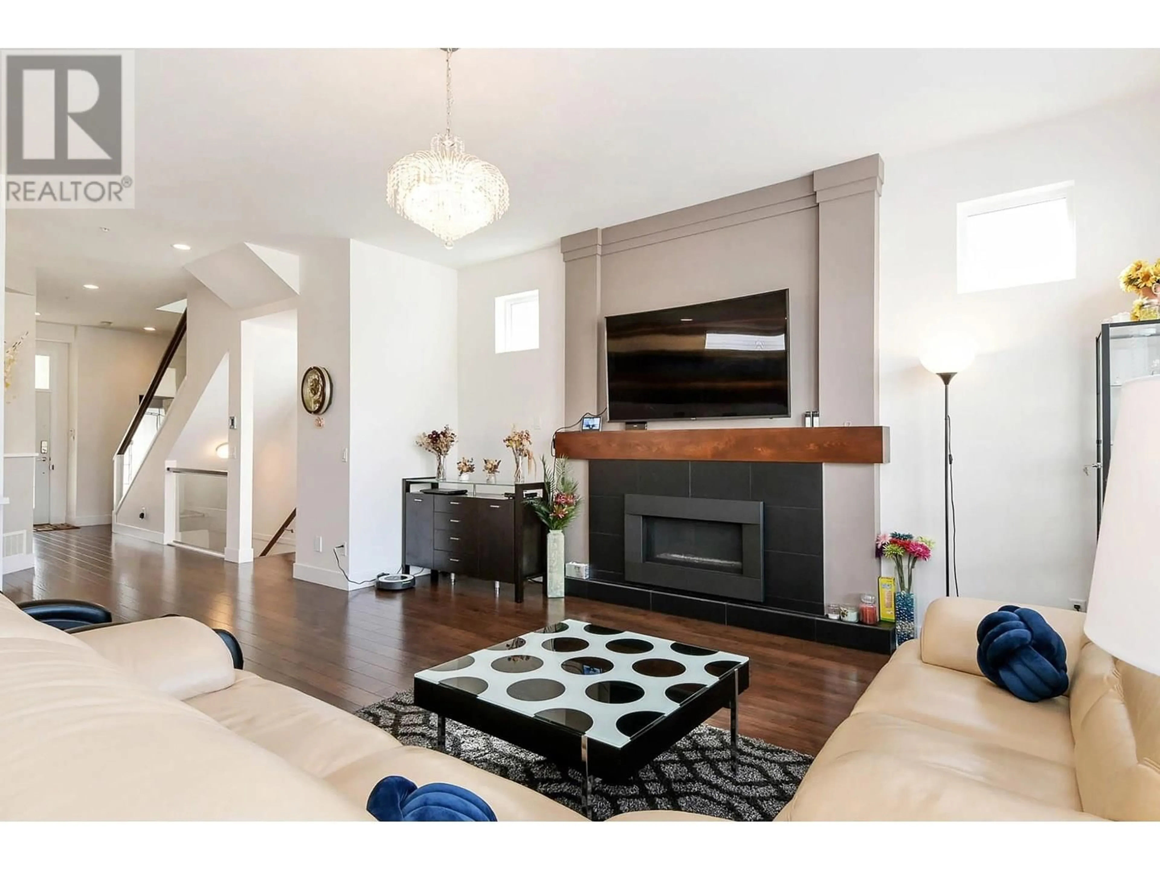 Living room with furniture, wood/laminate floor for 10499 MCEACHERN STREET, Maple Ridge British Columbia V2W0H8