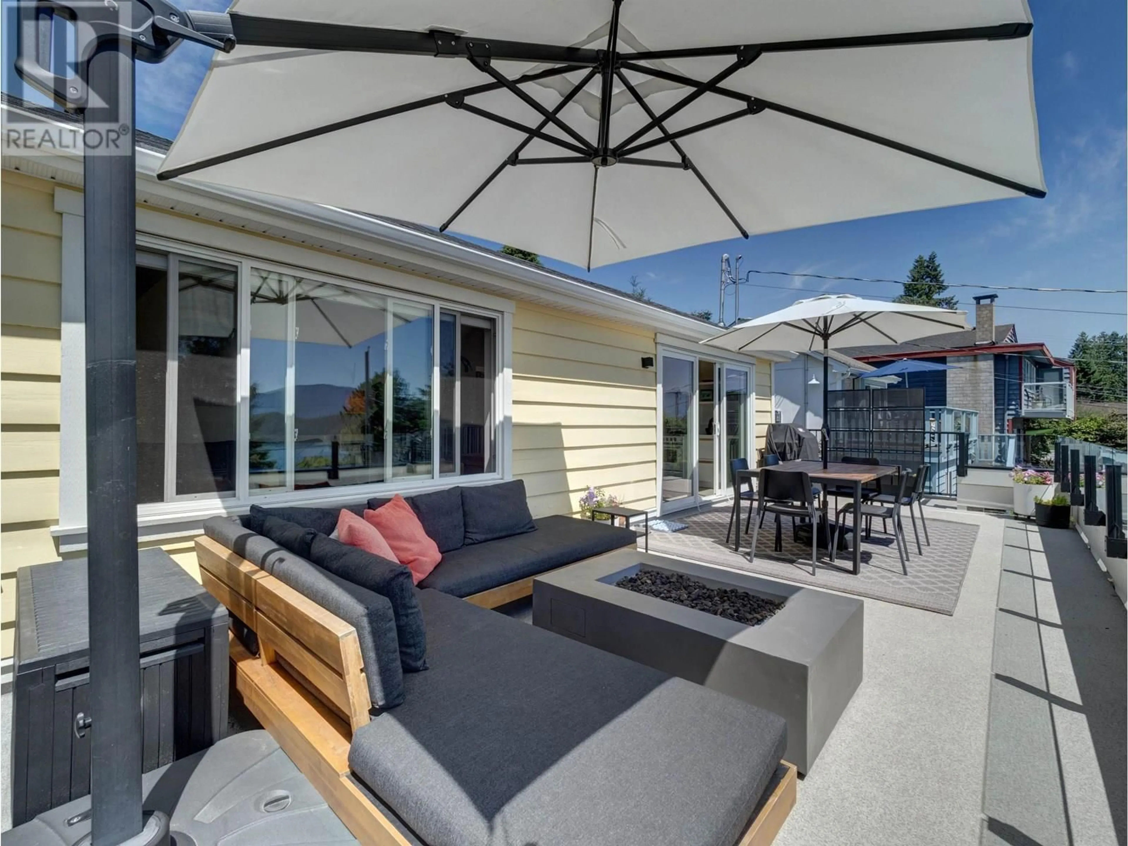 Patio, unknown for 543 SARGENT ROAD, Gibsons British Columbia V0N1V0