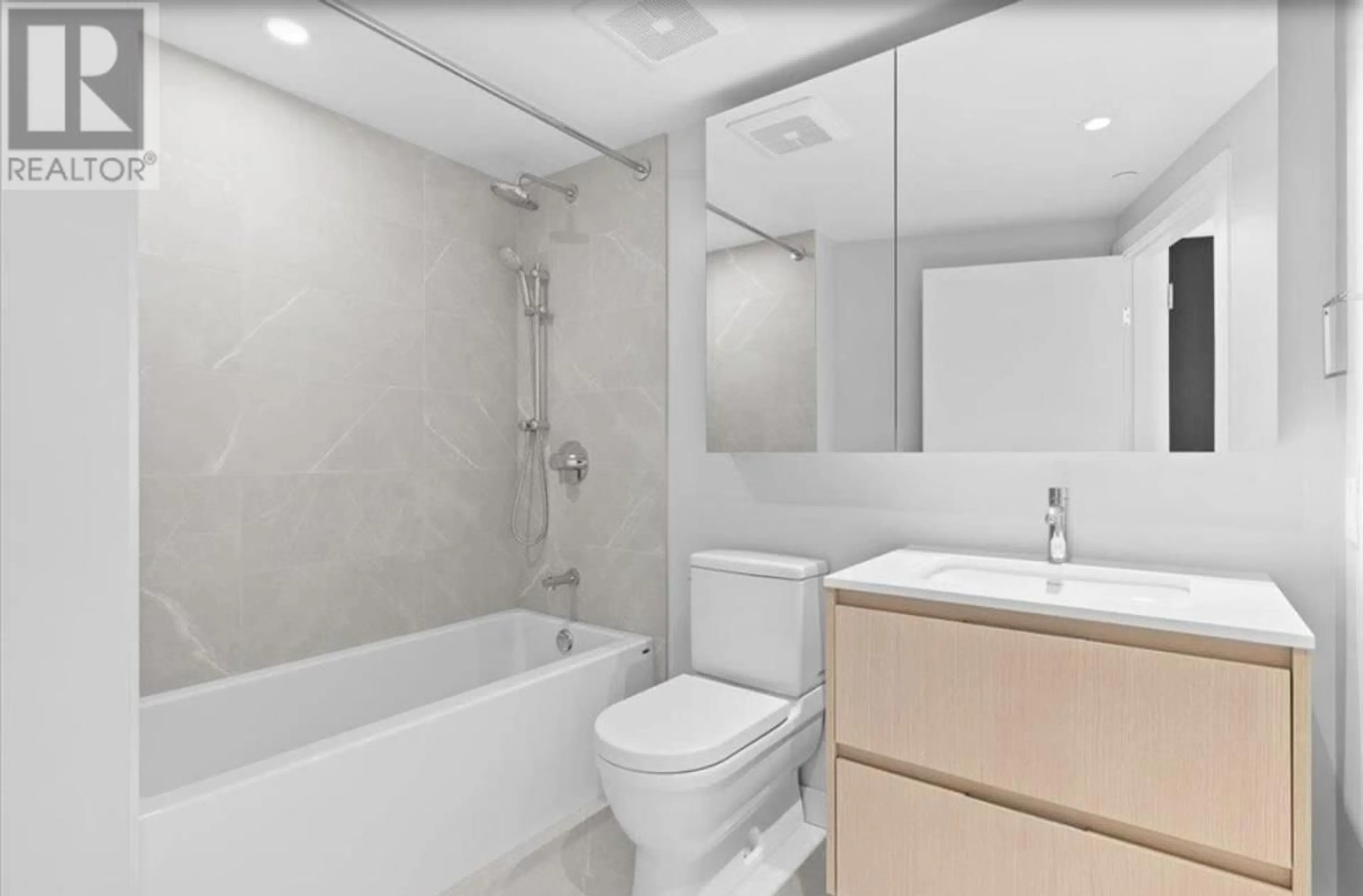 Standard bathroom, unknown for 1808 - 1500 FERN ST STREET, North Vancouver British Columbia V7J0E6