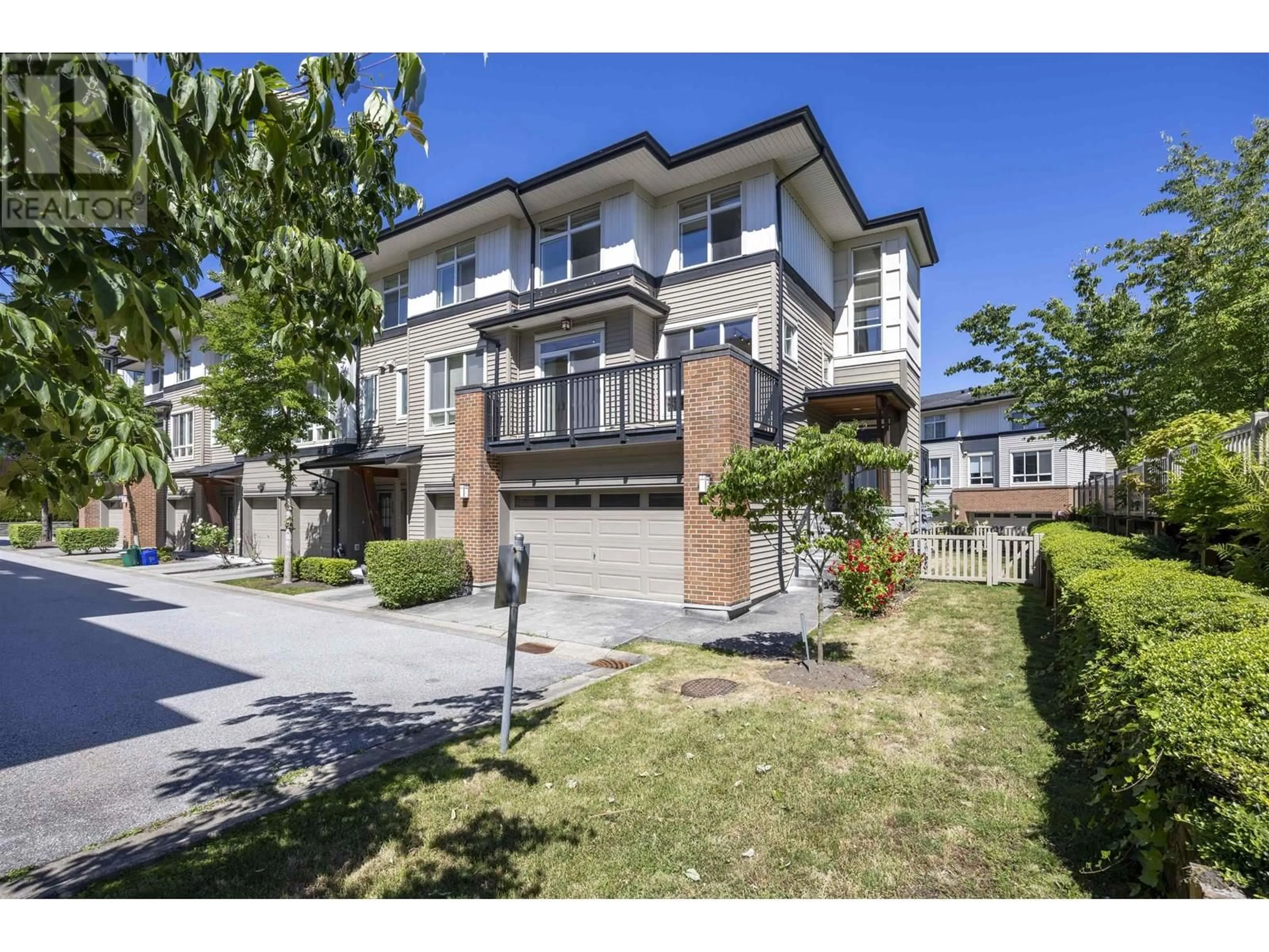 A pic from outside/outdoor area/front of a property/back of a property/a pic from drone, street for 112 - 1125 KENSAL PLACE, Coquitlam British Columbia V3B0G3