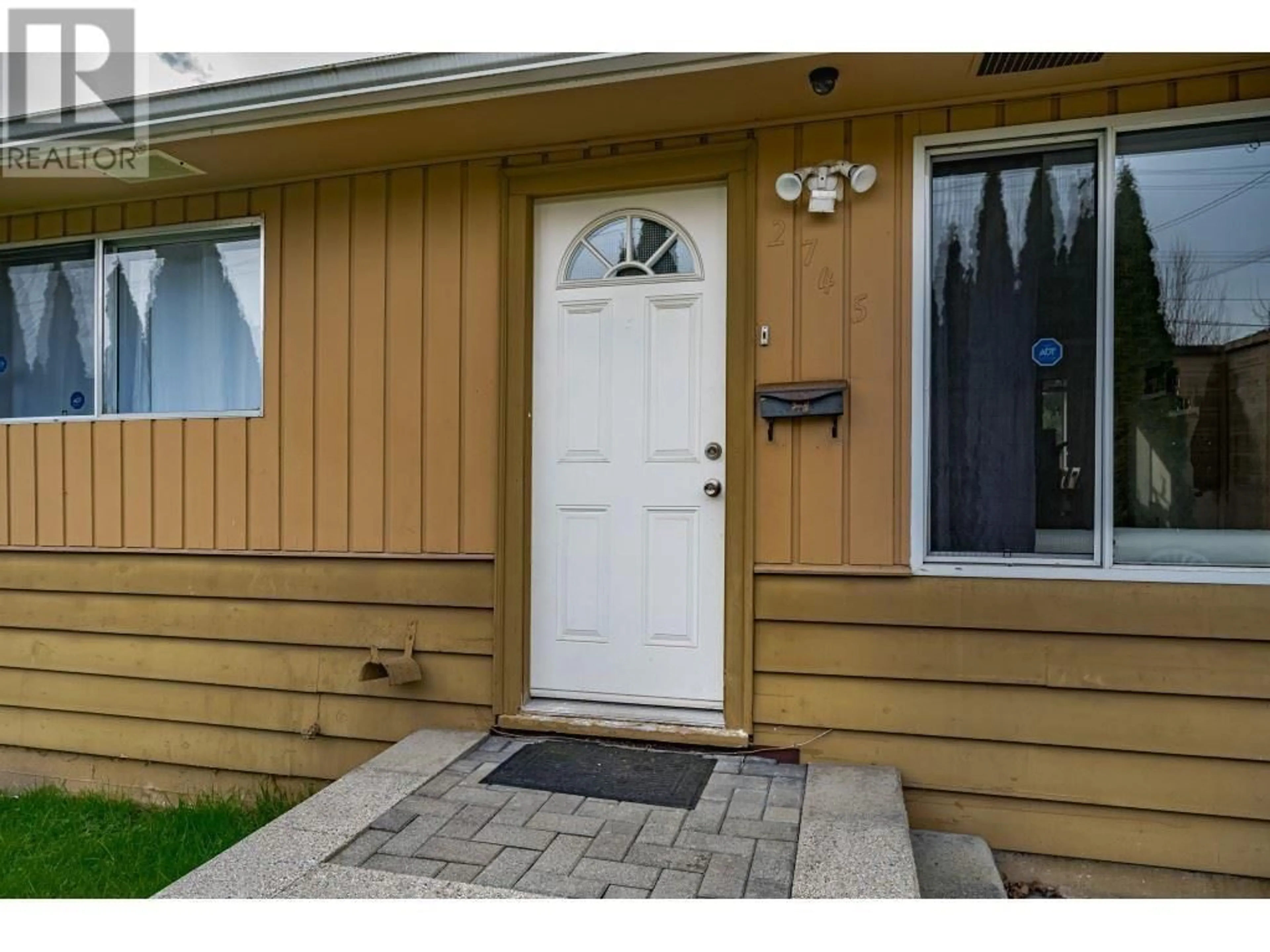 Unknown for 2745 COAST MERIDIAN ROAD, Port Coquitlam British Columbia V3B3M6