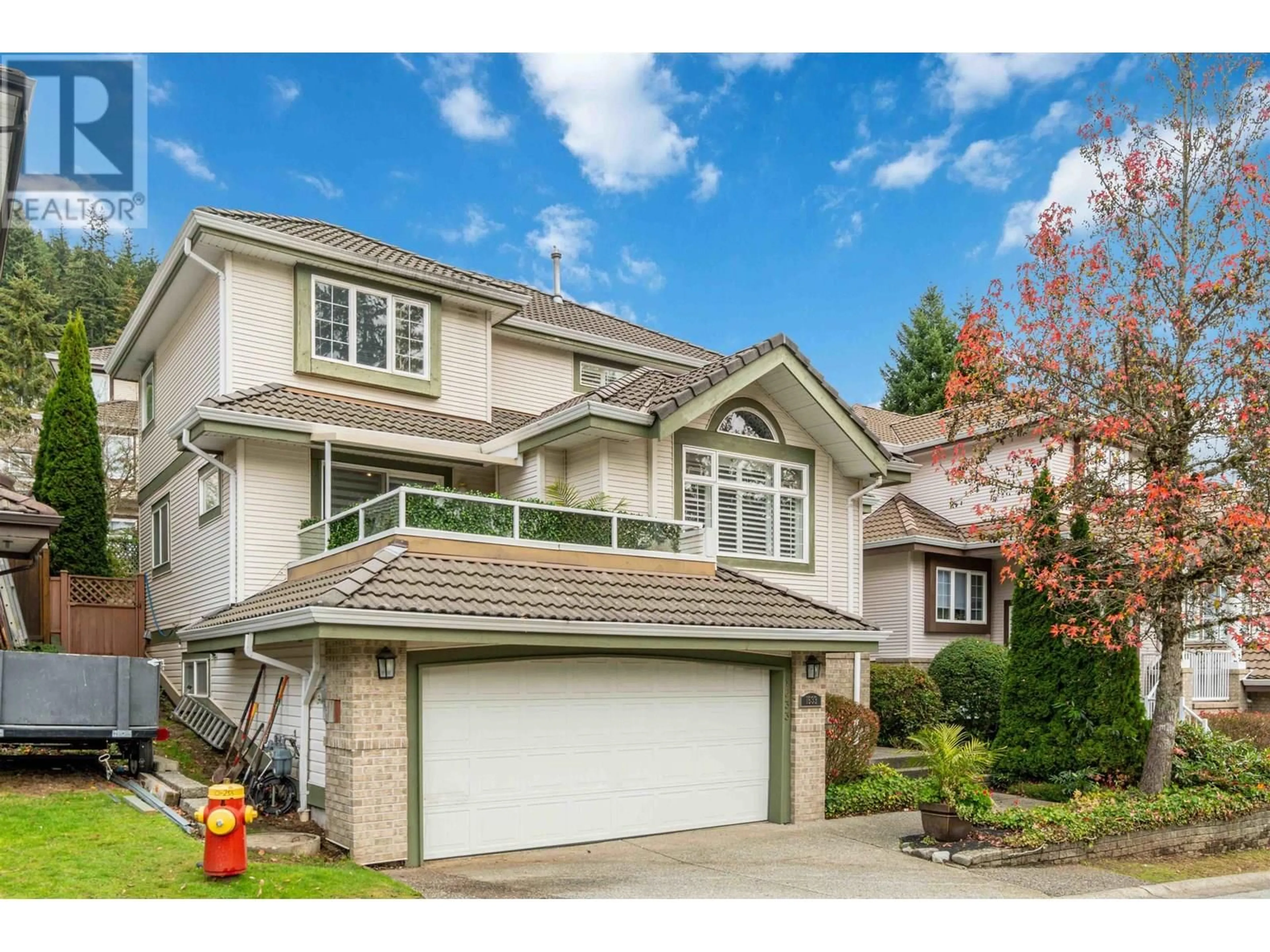 Home with vinyl exterior material, street for 1633 PLATEAU CRESCENT, Coquitlam British Columbia V3E3B3