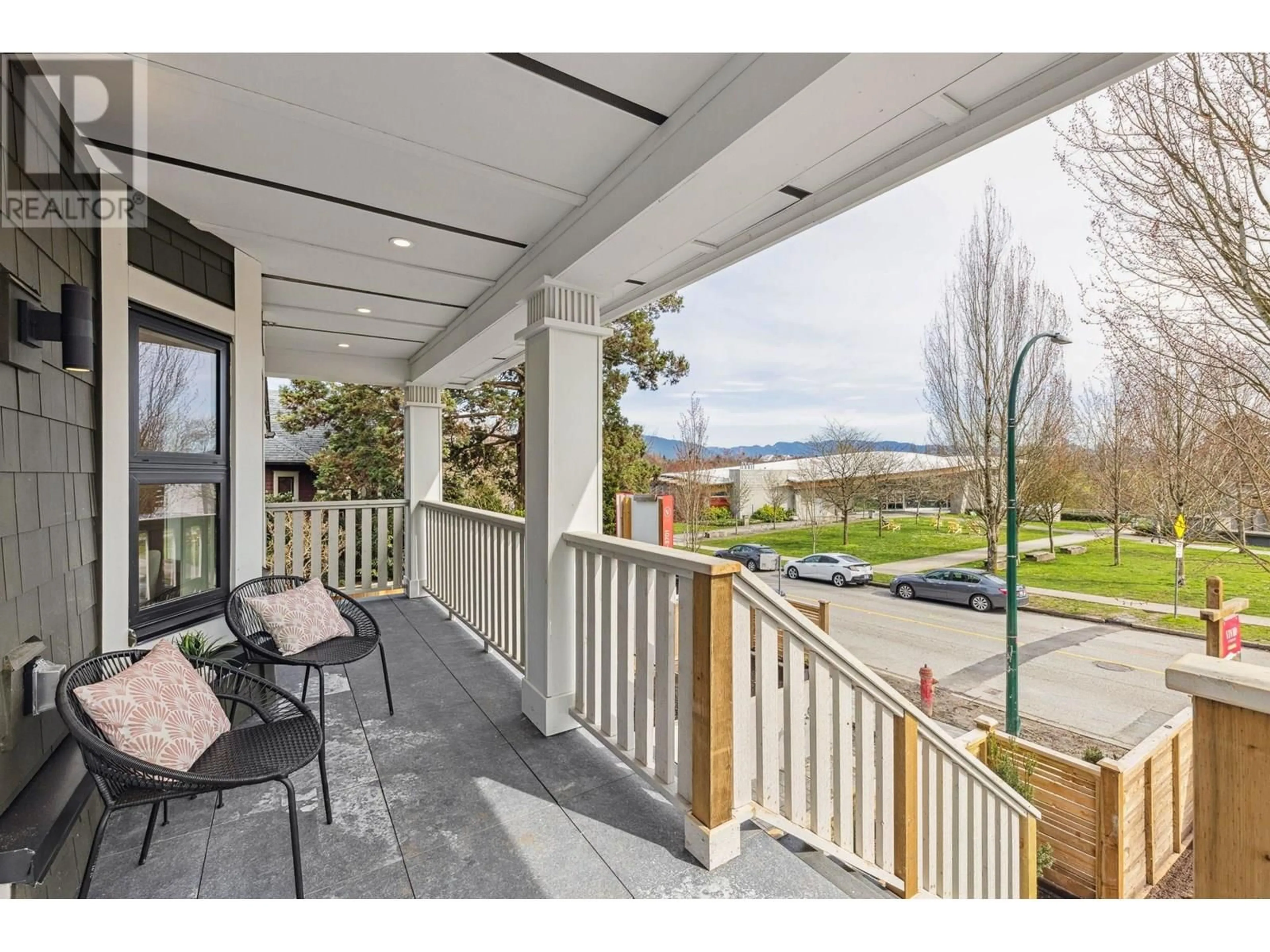 Patio, water/lake/river/ocean view for 3381 VICTORIA DRIVE, Vancouver British Columbia V5N4M3