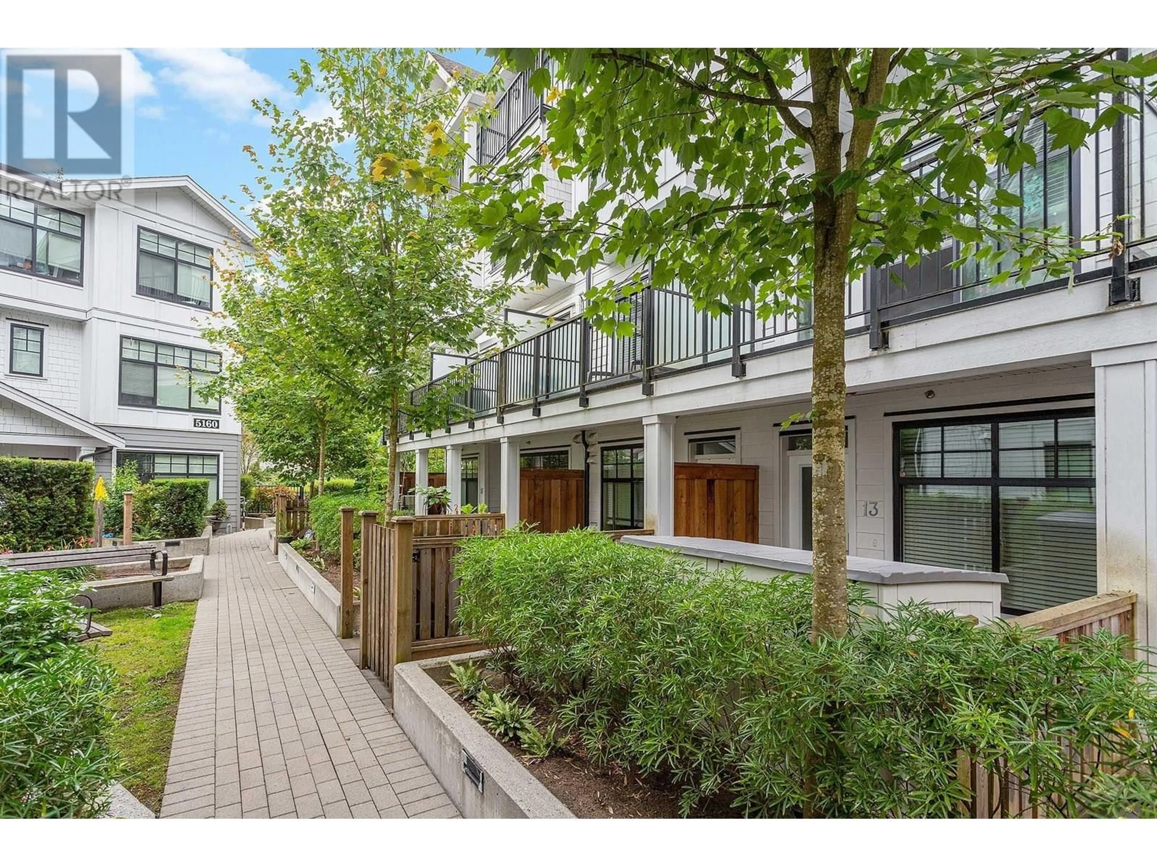 Patio, street for 13 - 5152 CANADA WAY, Burnaby British Columbia V5E0C3