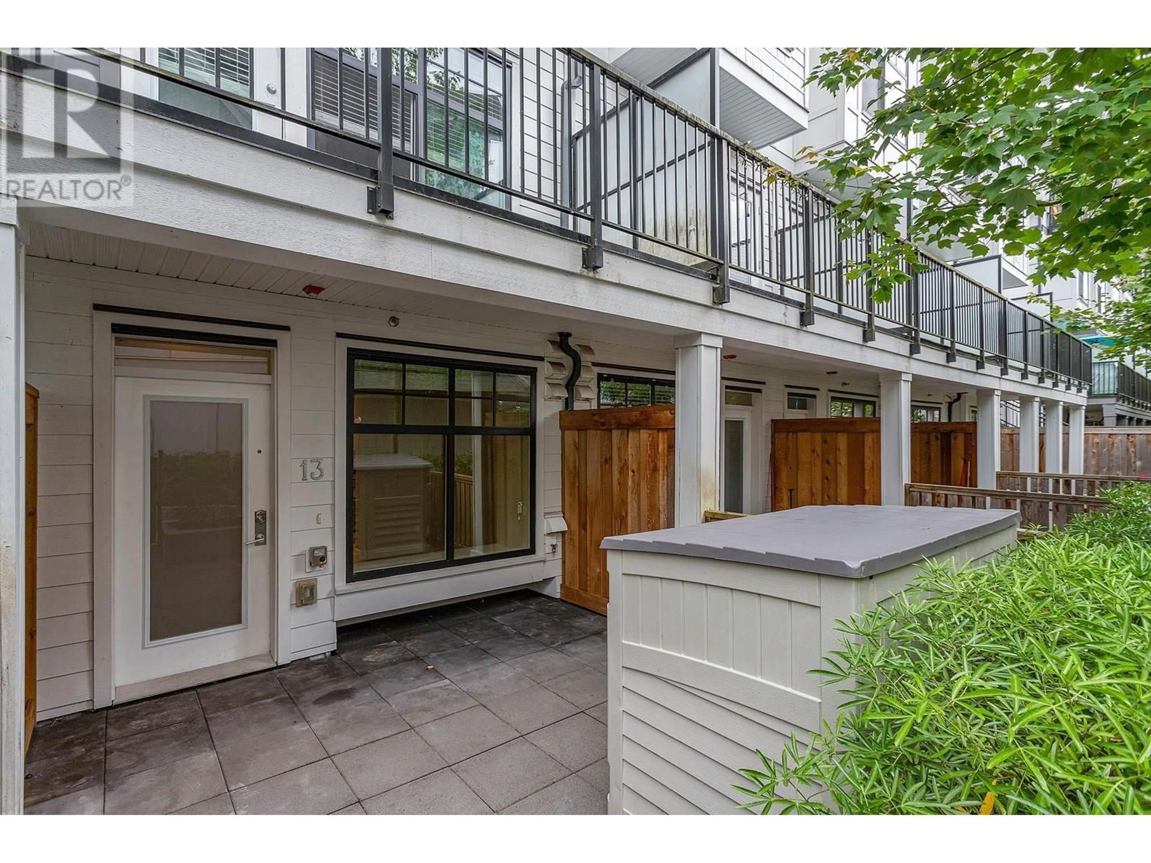 Patio, street for 13 - 5152 CANADA WAY, Burnaby British Columbia V5E0C3