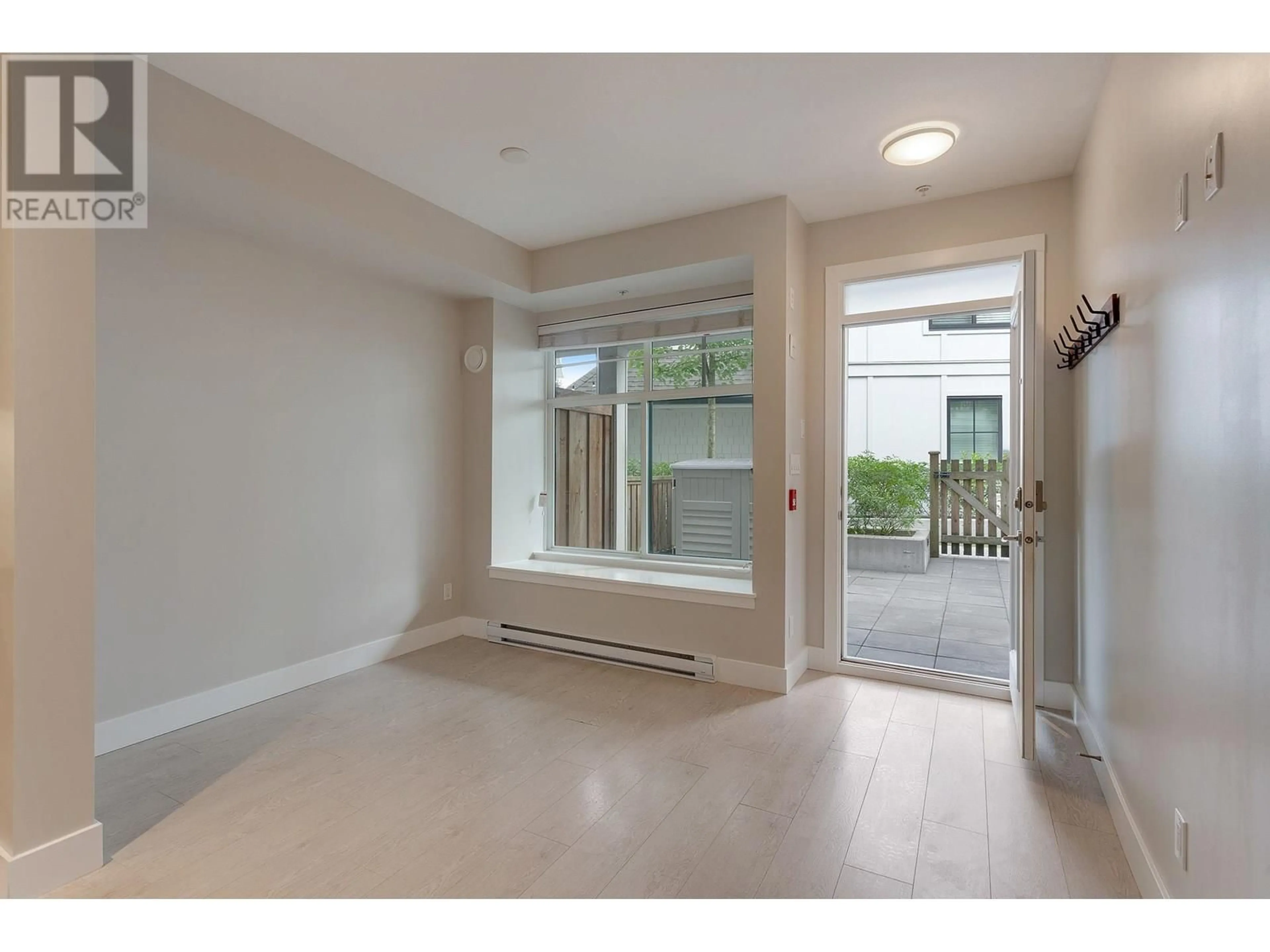 Unknown for 13 - 5152 CANADA WAY, Burnaby British Columbia V5E0C3