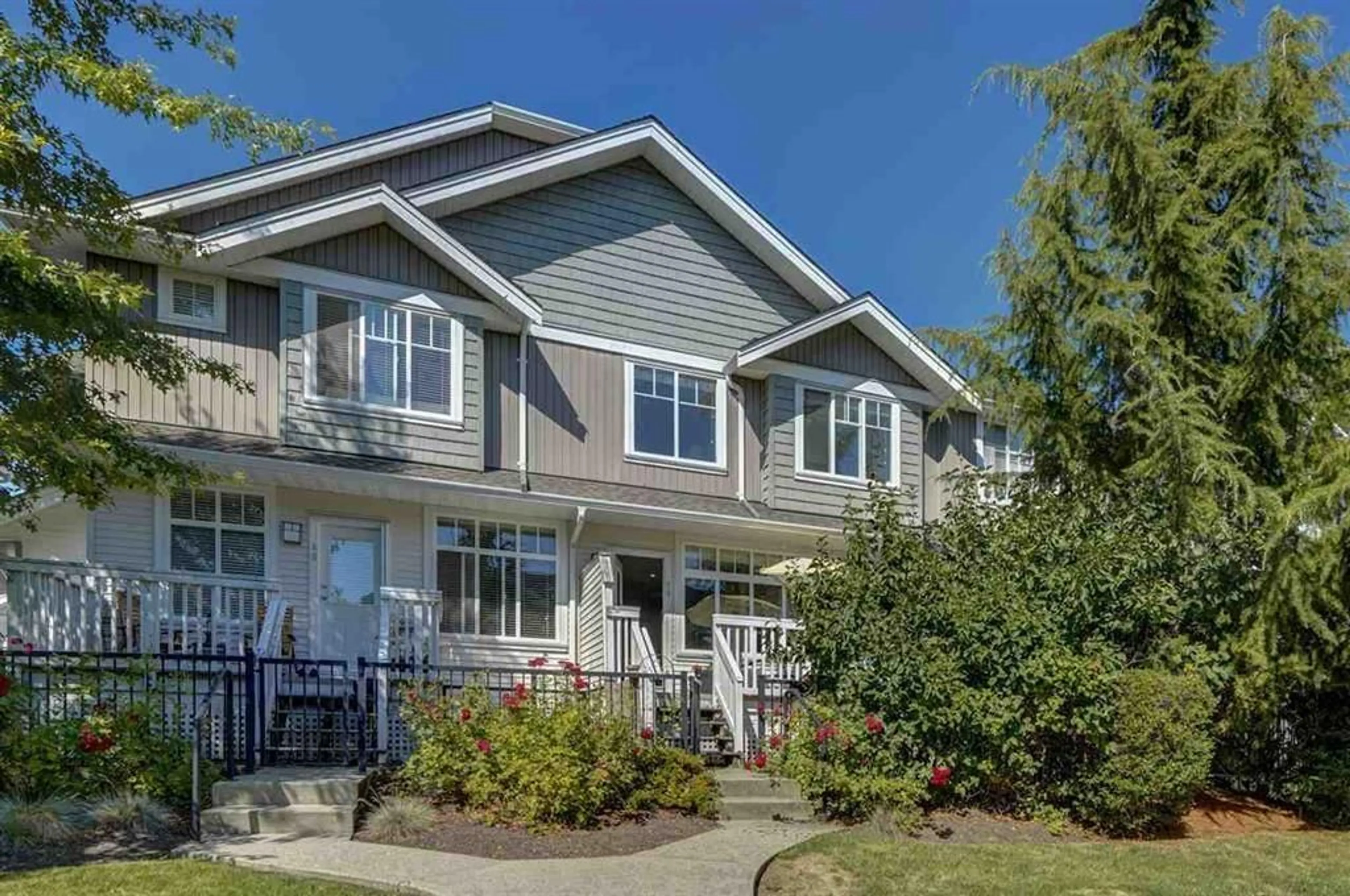Home with vinyl exterior material, unknown for 50 - 19480 66, Surrey British Columbia V4N5W7