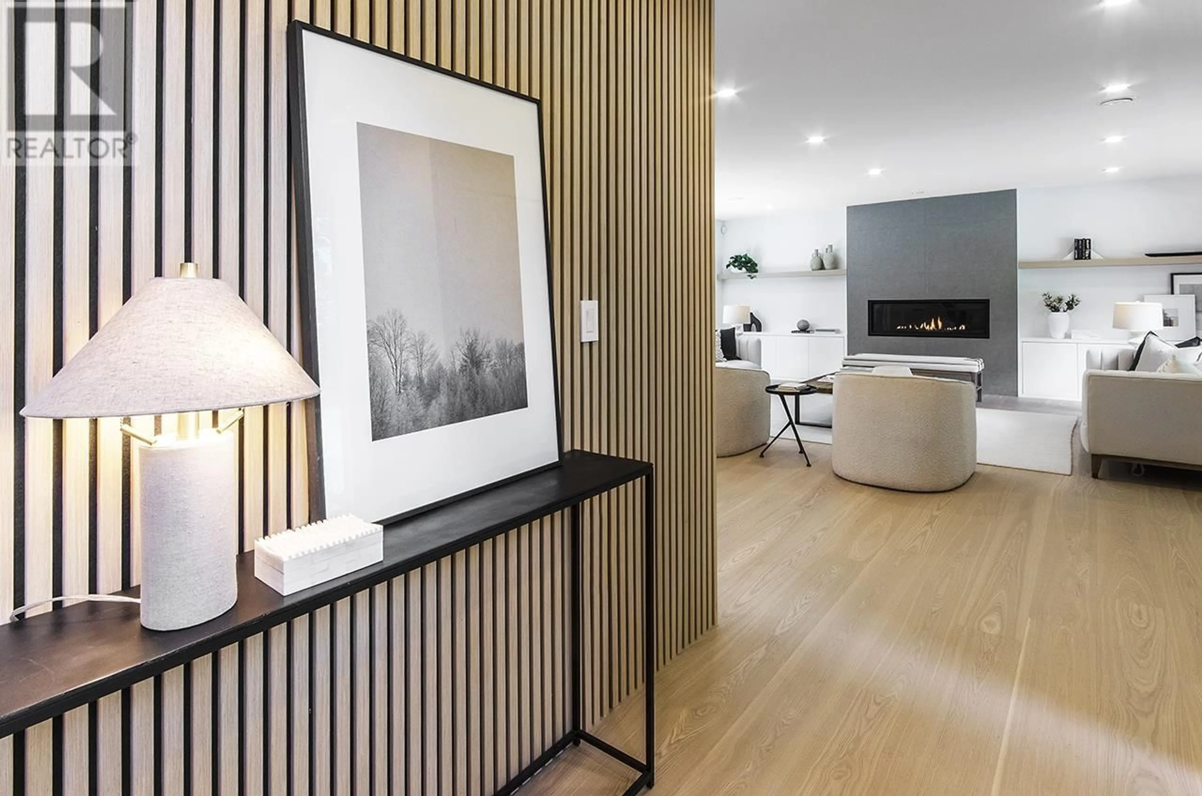 Unknown for 4002 BAYRIDGE AVENUE, West Vancouver British Columbia V7V3J5