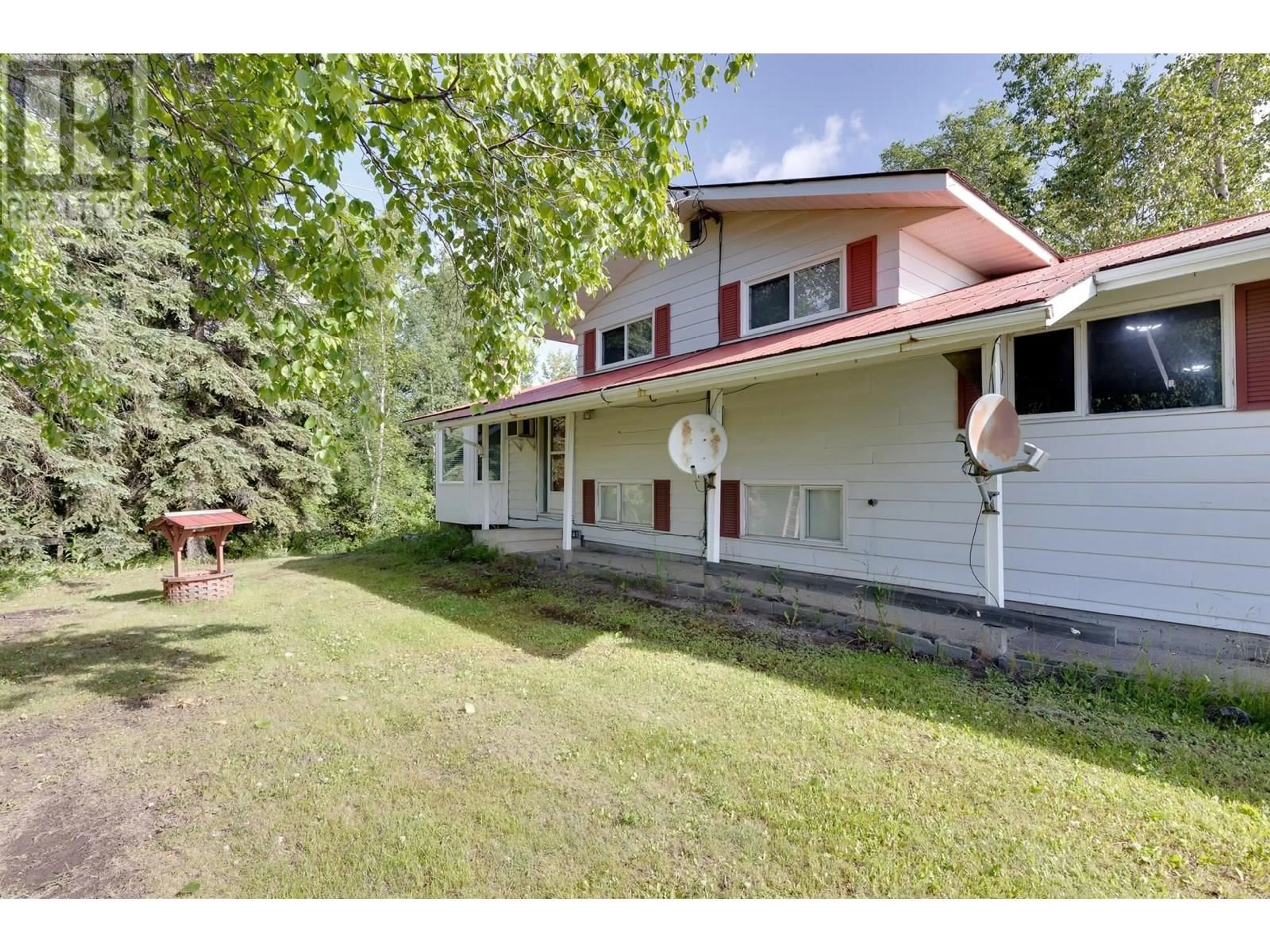 A pic from outside/outdoor area/front of a property/back of a property/a pic from drone, unknown for 2943 16 HIGHWAY, Prince George British Columbia V2K5C4