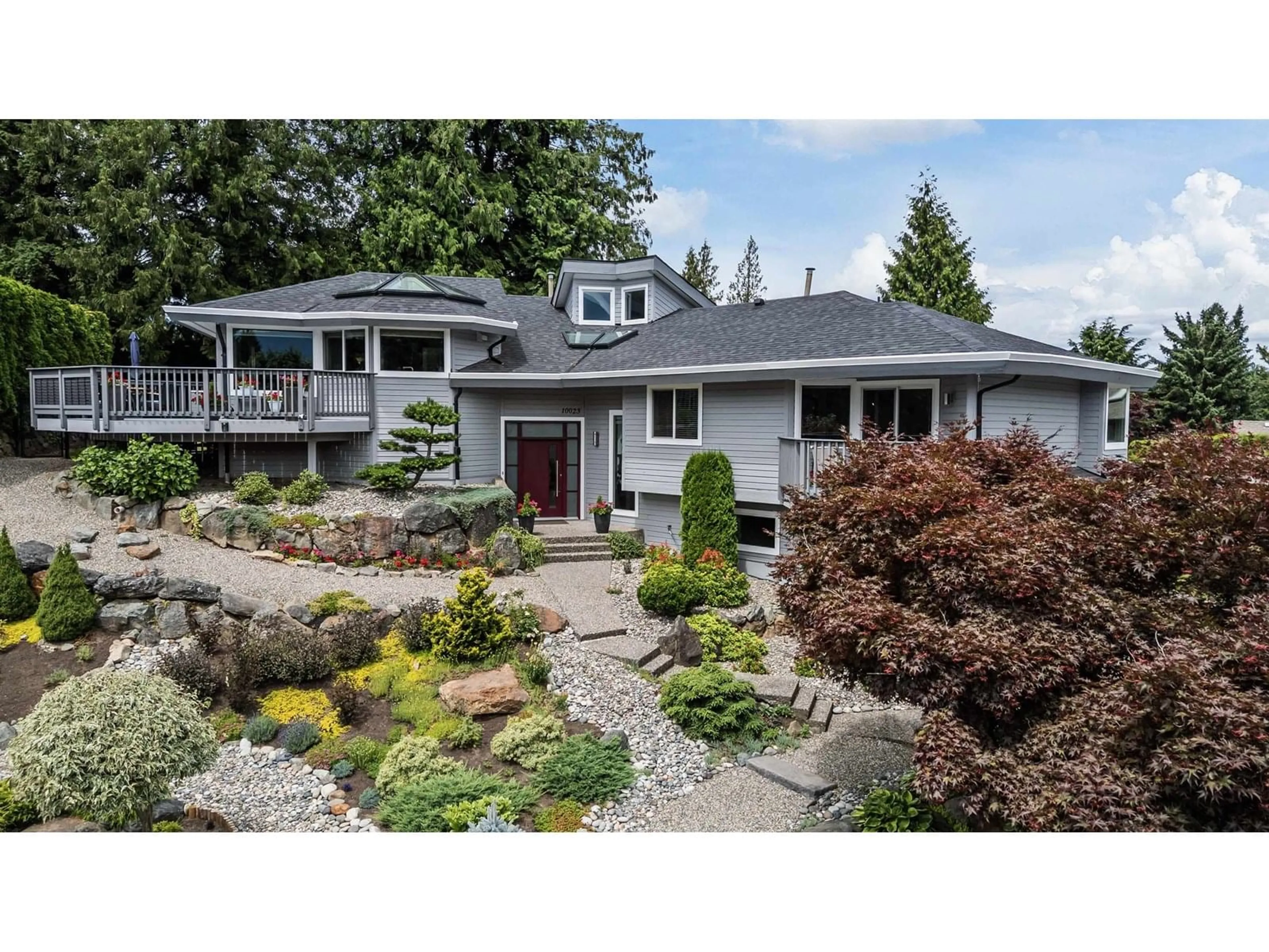 Home with vinyl exterior material, unknown for 10023 EAGLE CRESCENT, Chilliwack British Columbia V2P7R1