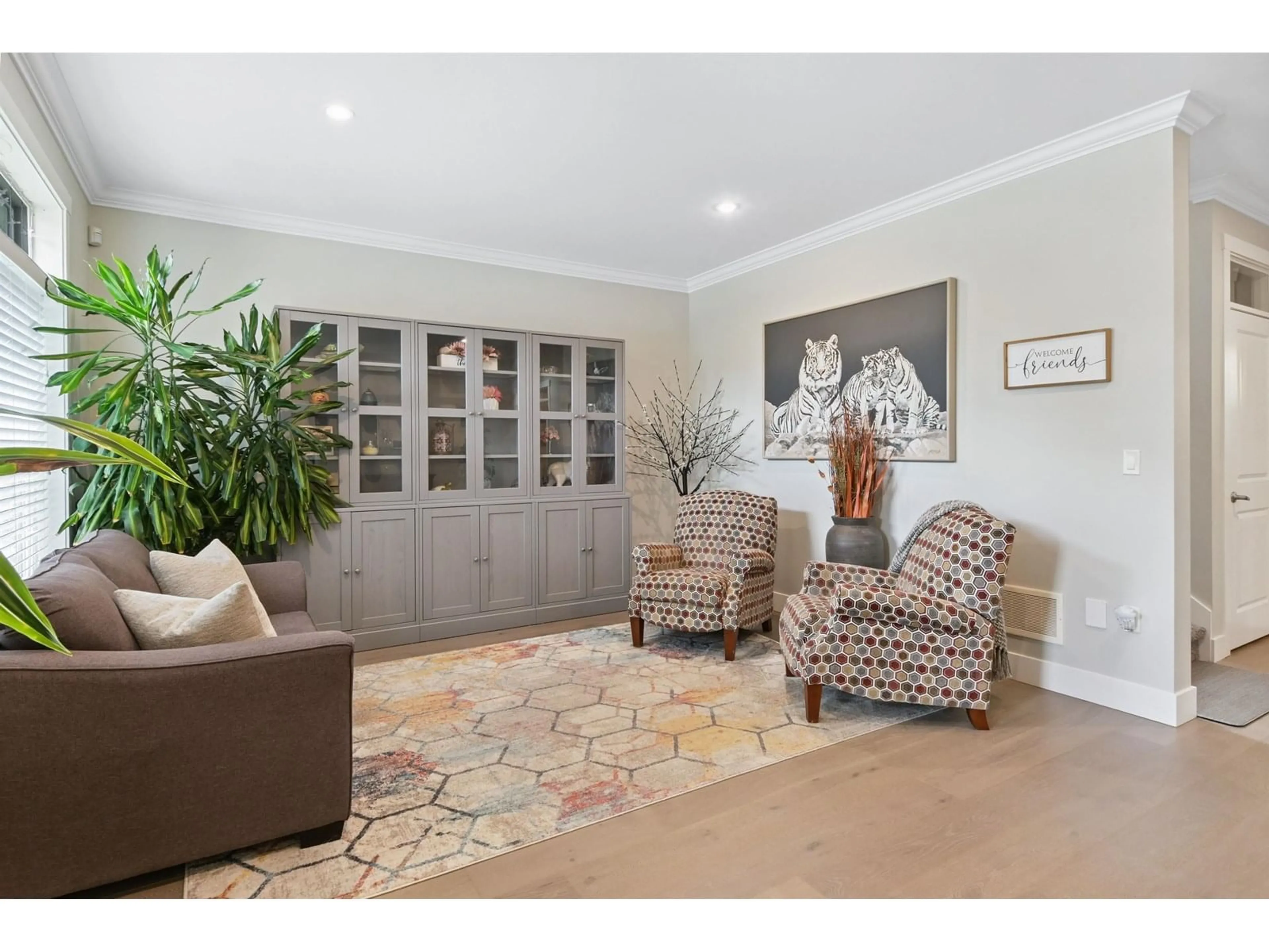 Indoor entryway for 4851 201A, Langley British Columbia V3A4J6